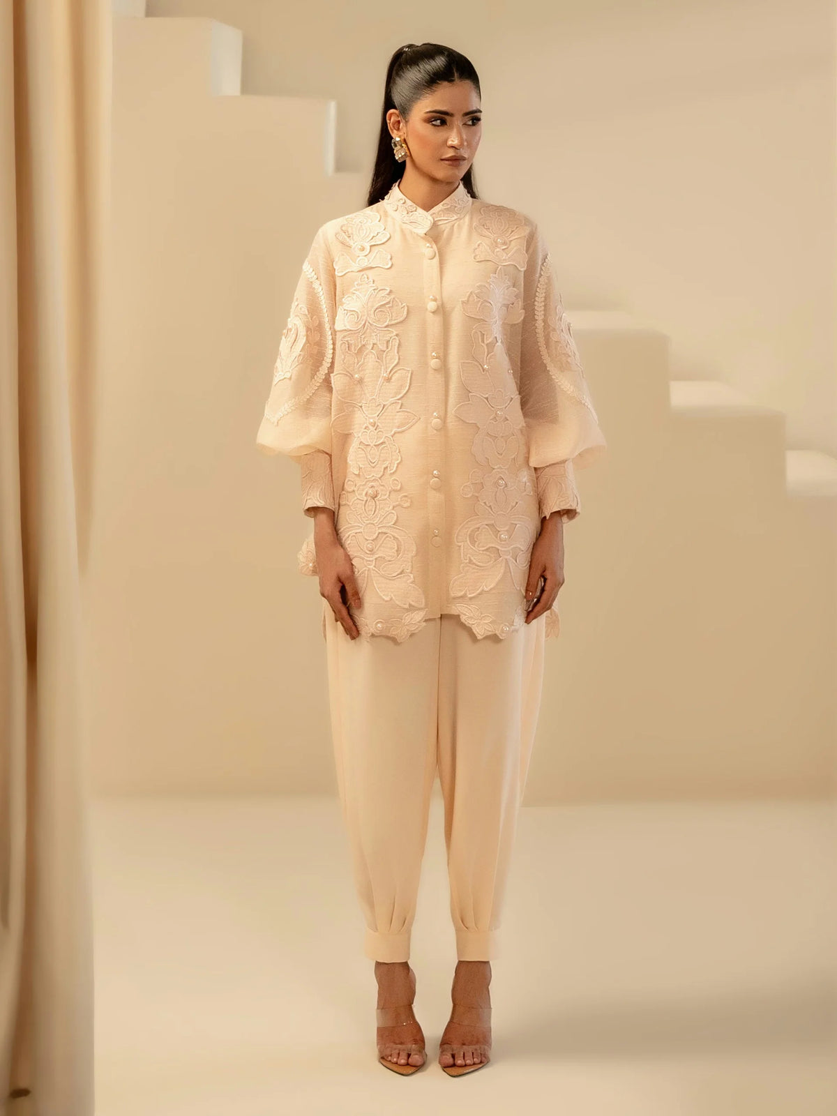 Iqa Lea '26 - Ambre - Peach