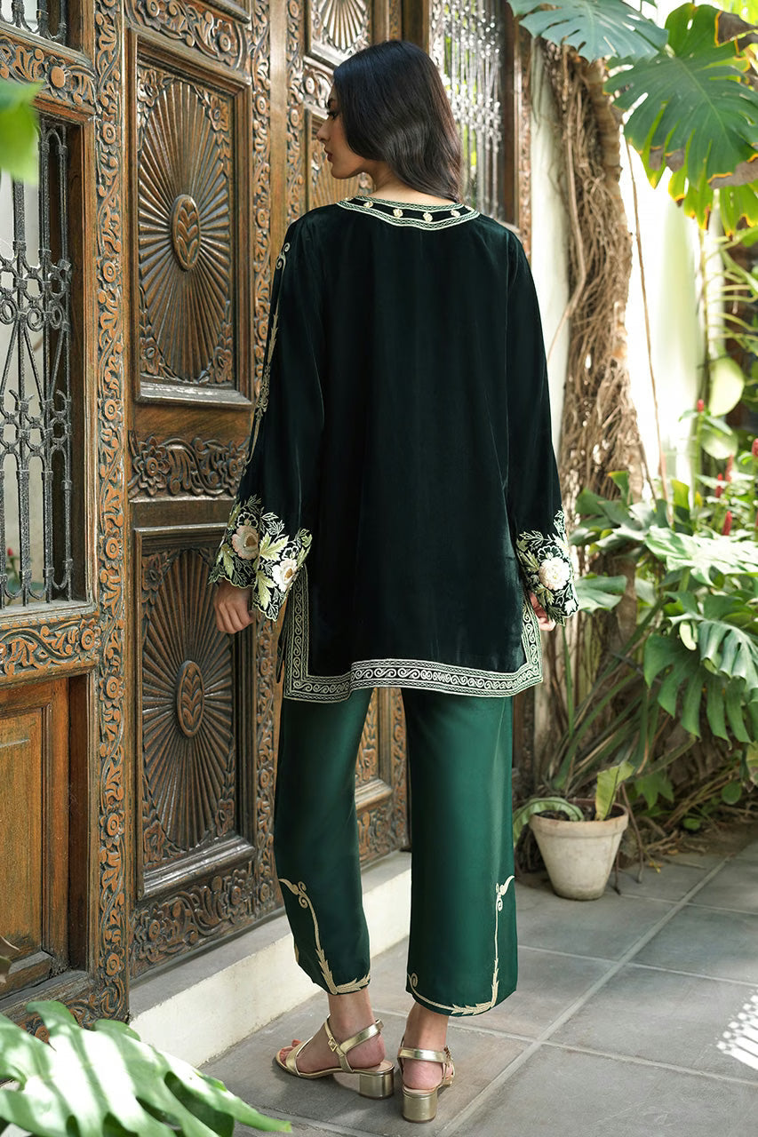 Sania Maskatiya Velvet Edit '26 - Aria
