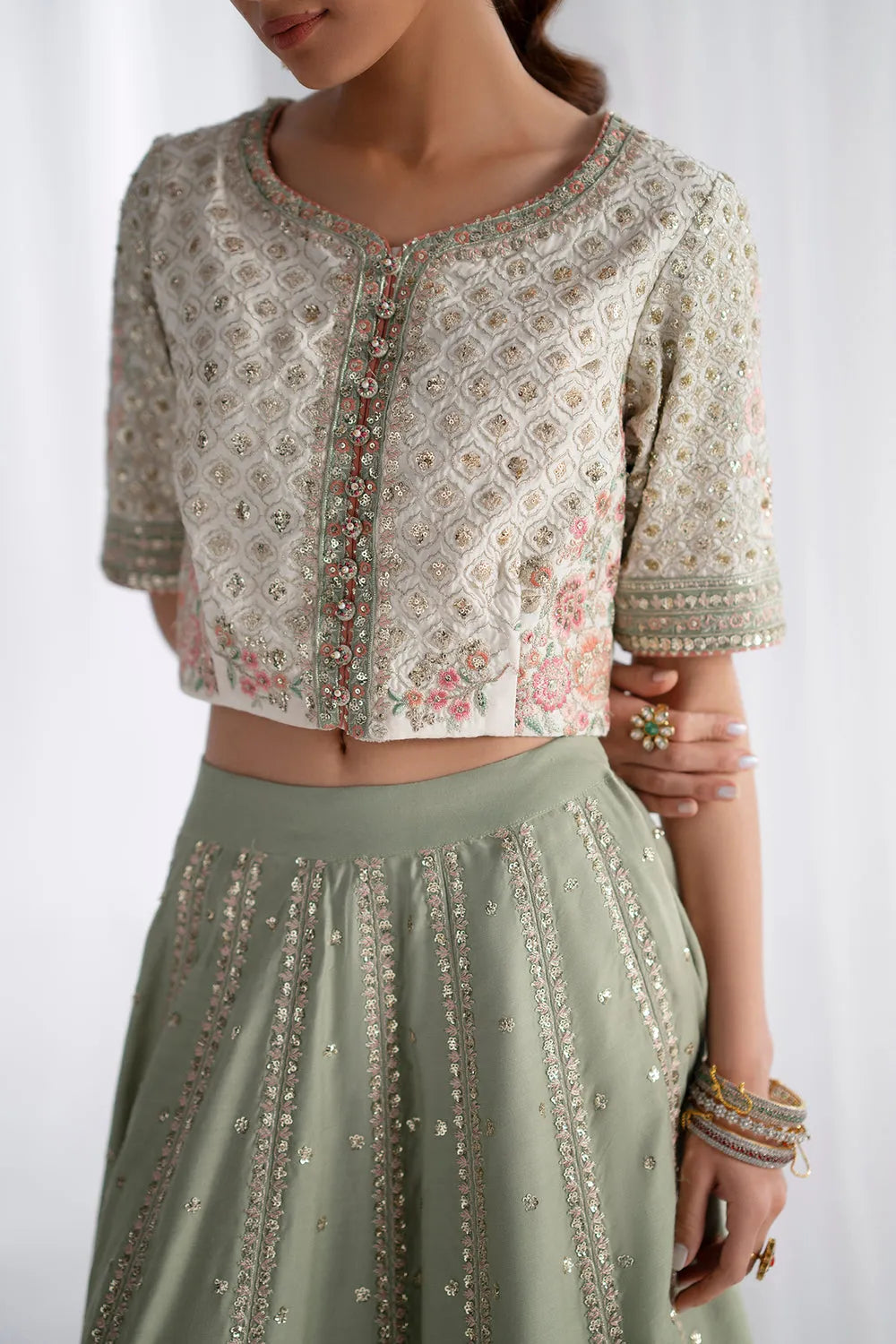 Ethnc Boutique Collection A/W '25 Drop III - Embroidered Suit | E0947/104/001