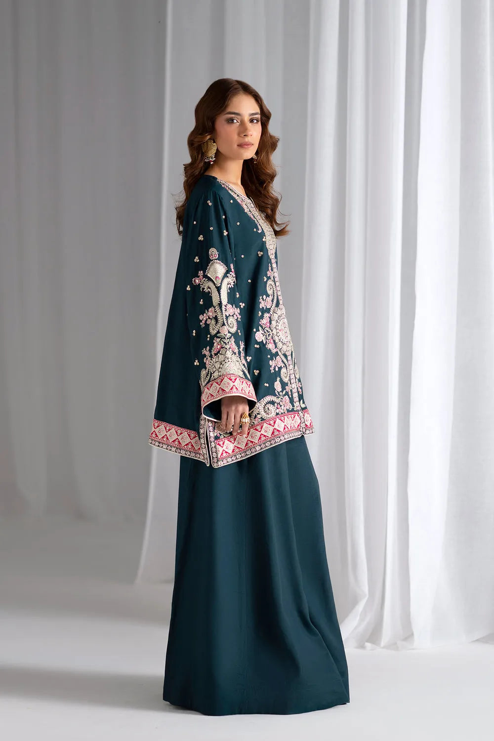 Sold out   Ethnc Boutique Collection A/W '25 Drop III - Embroidered Suit | E0952/104/602