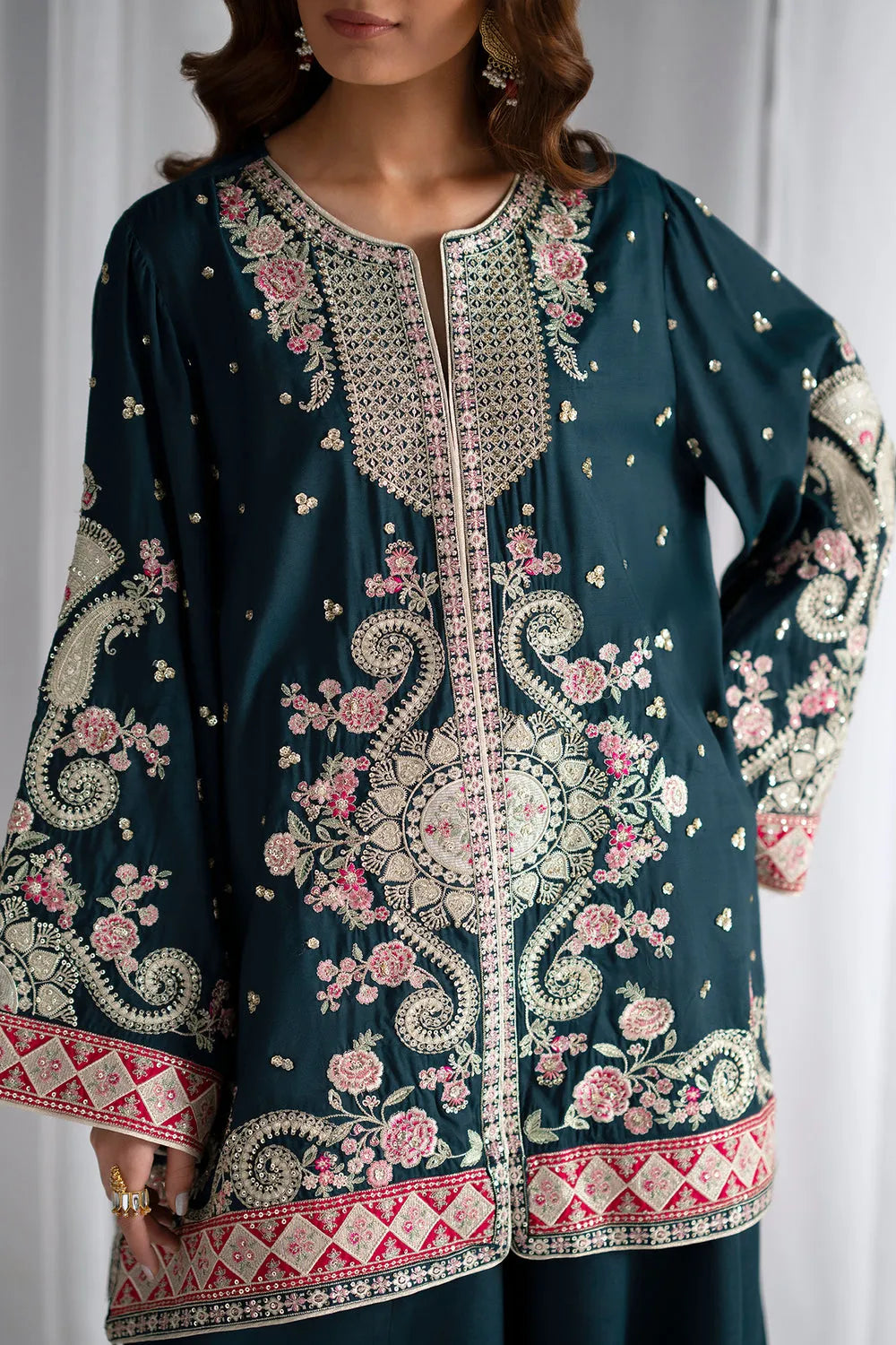 Sold out   Ethnc Boutique Collection A/W '25 Drop III - Embroidered Suit | E0952/104/602