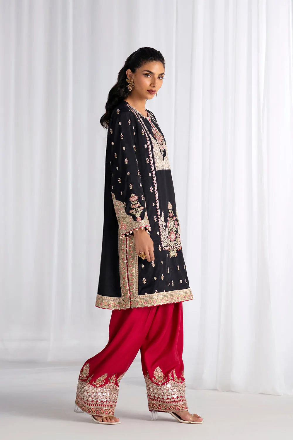 Ethnc Boutique Collection A/W '25 Drop III - Embroidered Suit | E0970/104/901