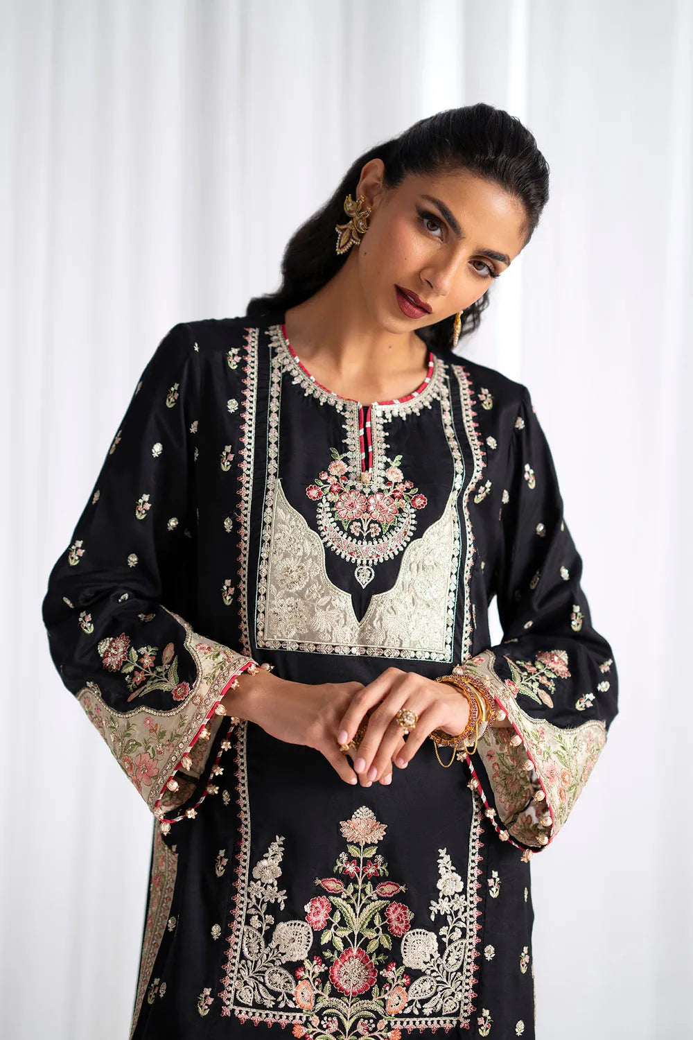 Ethnc Boutique Collection A/W '25 Drop III - Embroidered Suit | E0970/104/901