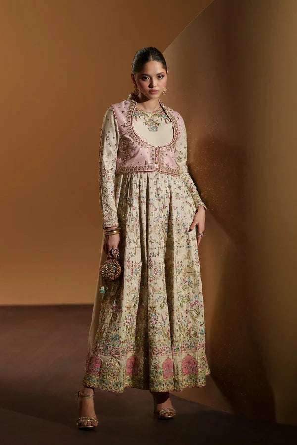 Ethnc Boutique Collection HS '26 - Embroidered Pishwas | E1204/104/002