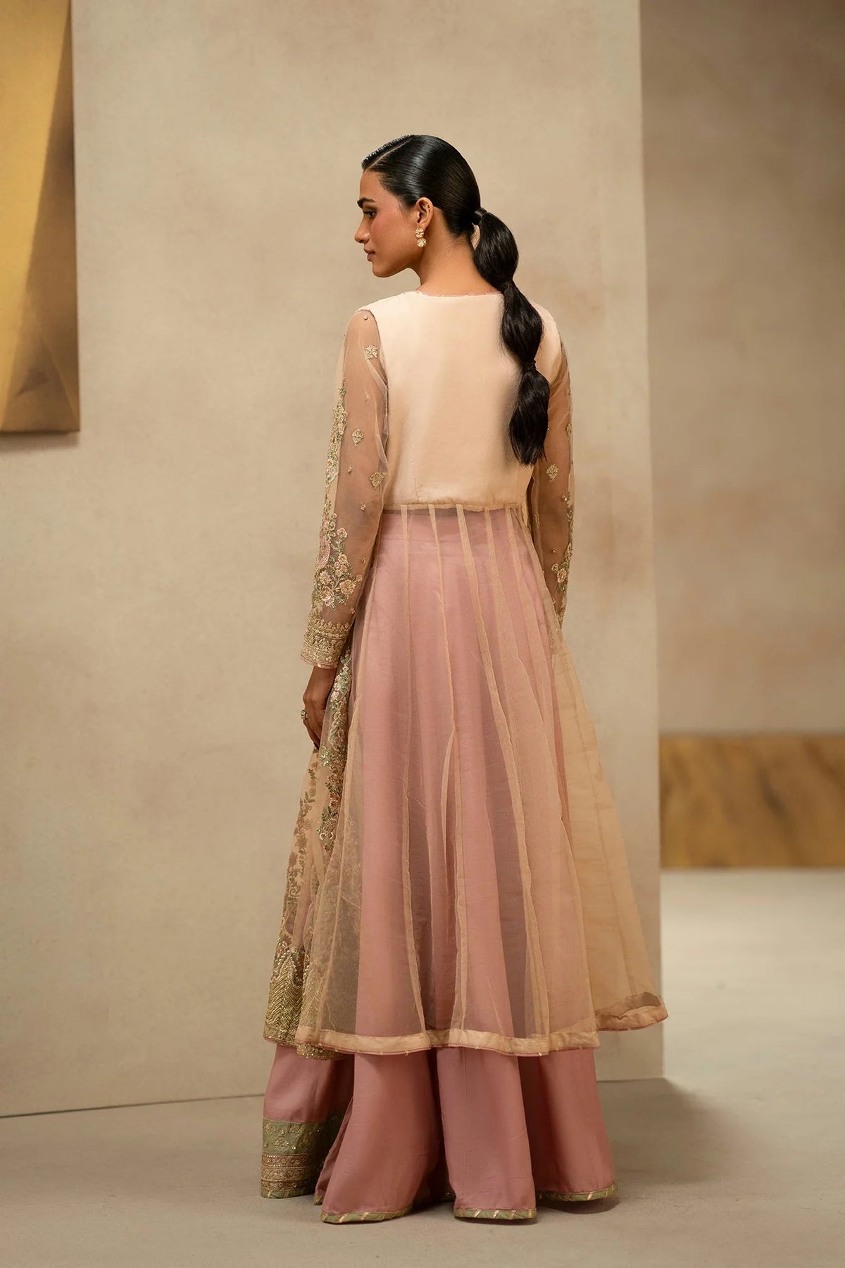 Ethnc Women Boutique '26 - EMBROIDERED SUIT | E1220/104/006
