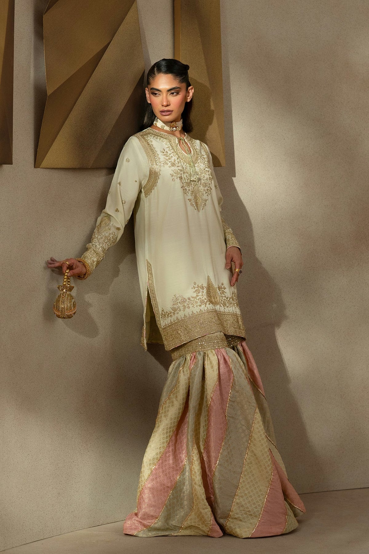Ethnc Women Boutique '26 - EMBROIDERED SUIT | E1232-104-115