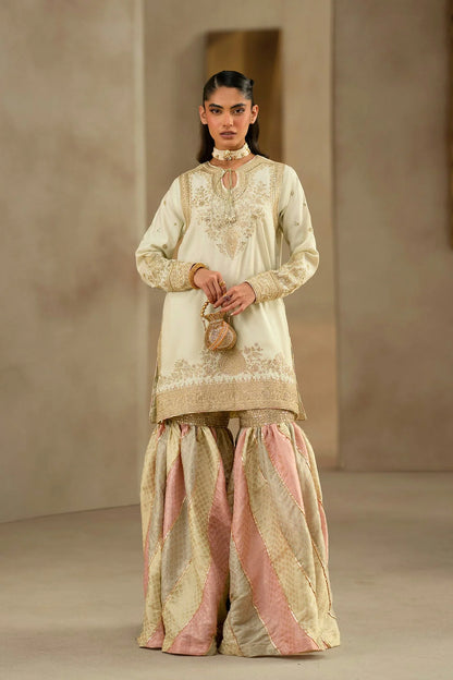 Ethnc Women Boutique '26 - EMBROIDERED SUIT | E1232-104-115