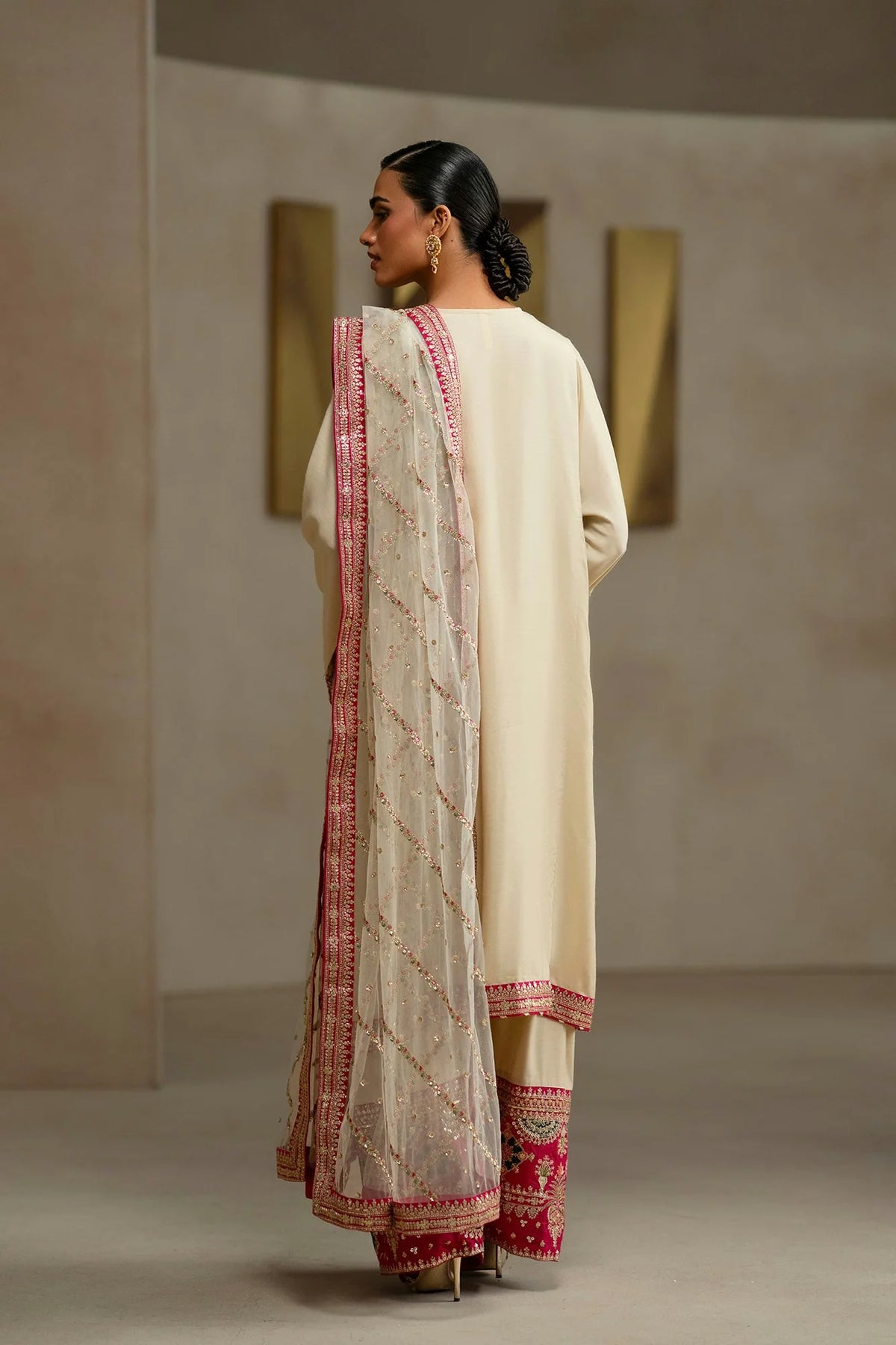 Ethnc Women Boutique '26 - EMBROIDERED SUIT | E1239-104-004