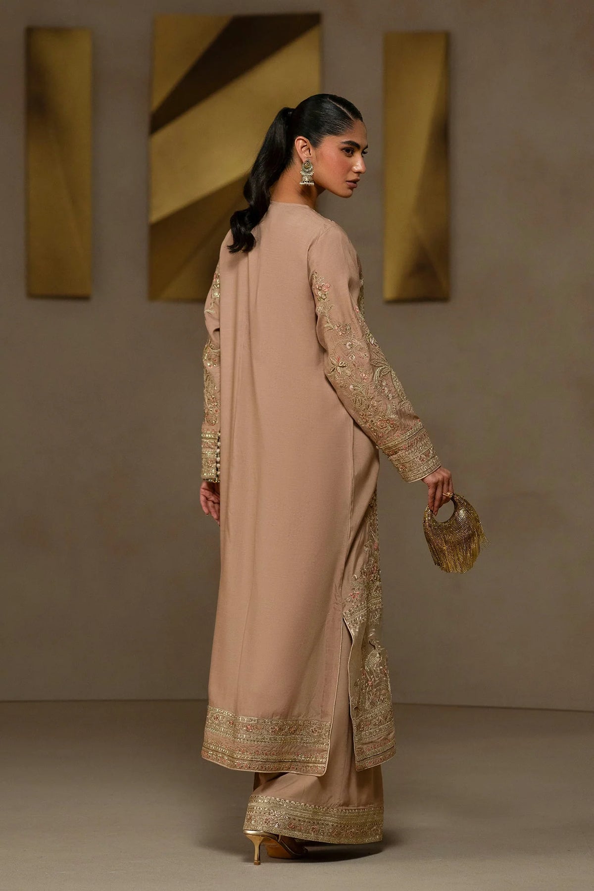 Ethnc Women Boutique '26 - EMBROIDERED SUIT | E1250-104-806