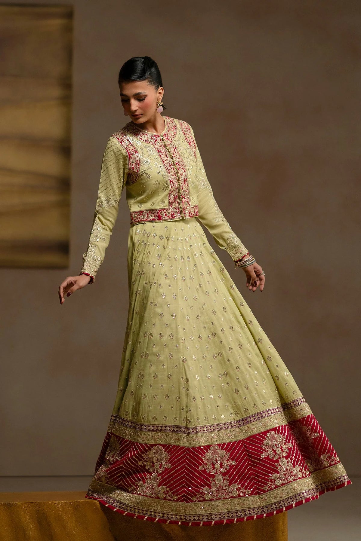 Ethnc Women Boutique '26 - EMBROIDERED SUIT | E1255-104-130