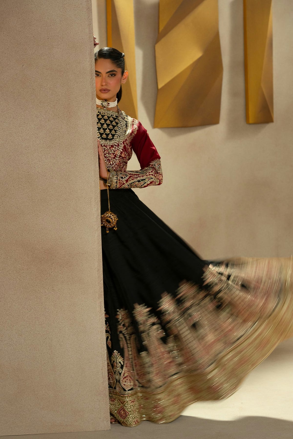 Ethnc Women Boutique '26 - EMBROIDERED SUIT | E1261-104-901