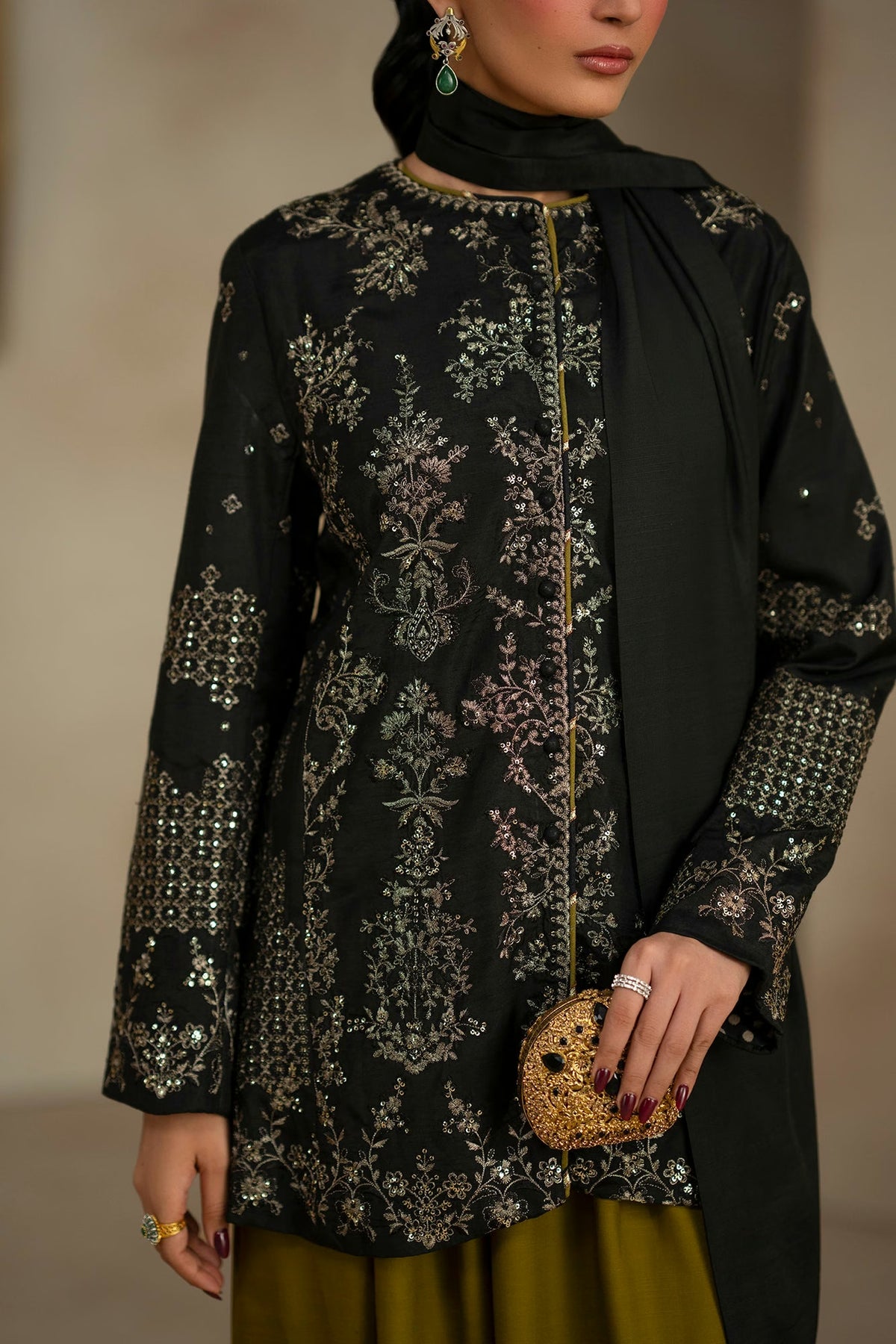 Ethnc Women Boutique '26 - EMBROIDERED SUIT | E1274-104-901