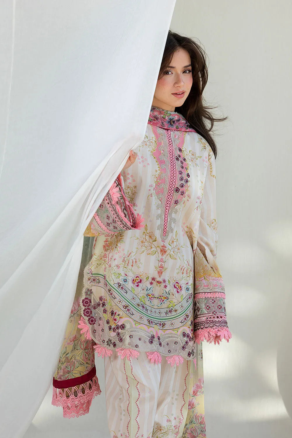 Sobia Nazir Vital '26 - Design 2A Vital 2026 Unstitched