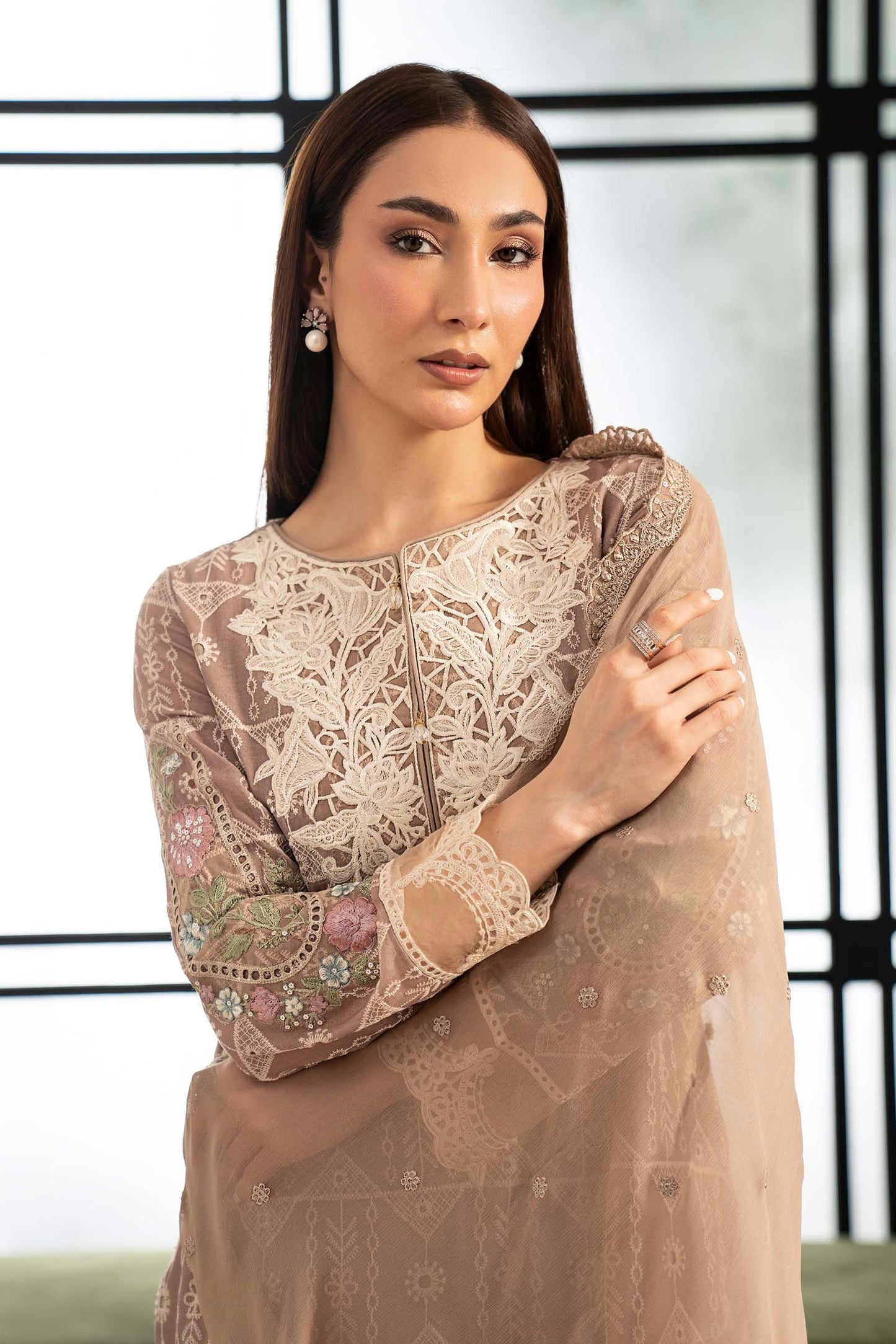 Maria.B Desi Summer Pie '26 - 3 Piece Embroidered Lawn Suit | Dwa2680-esm-cof