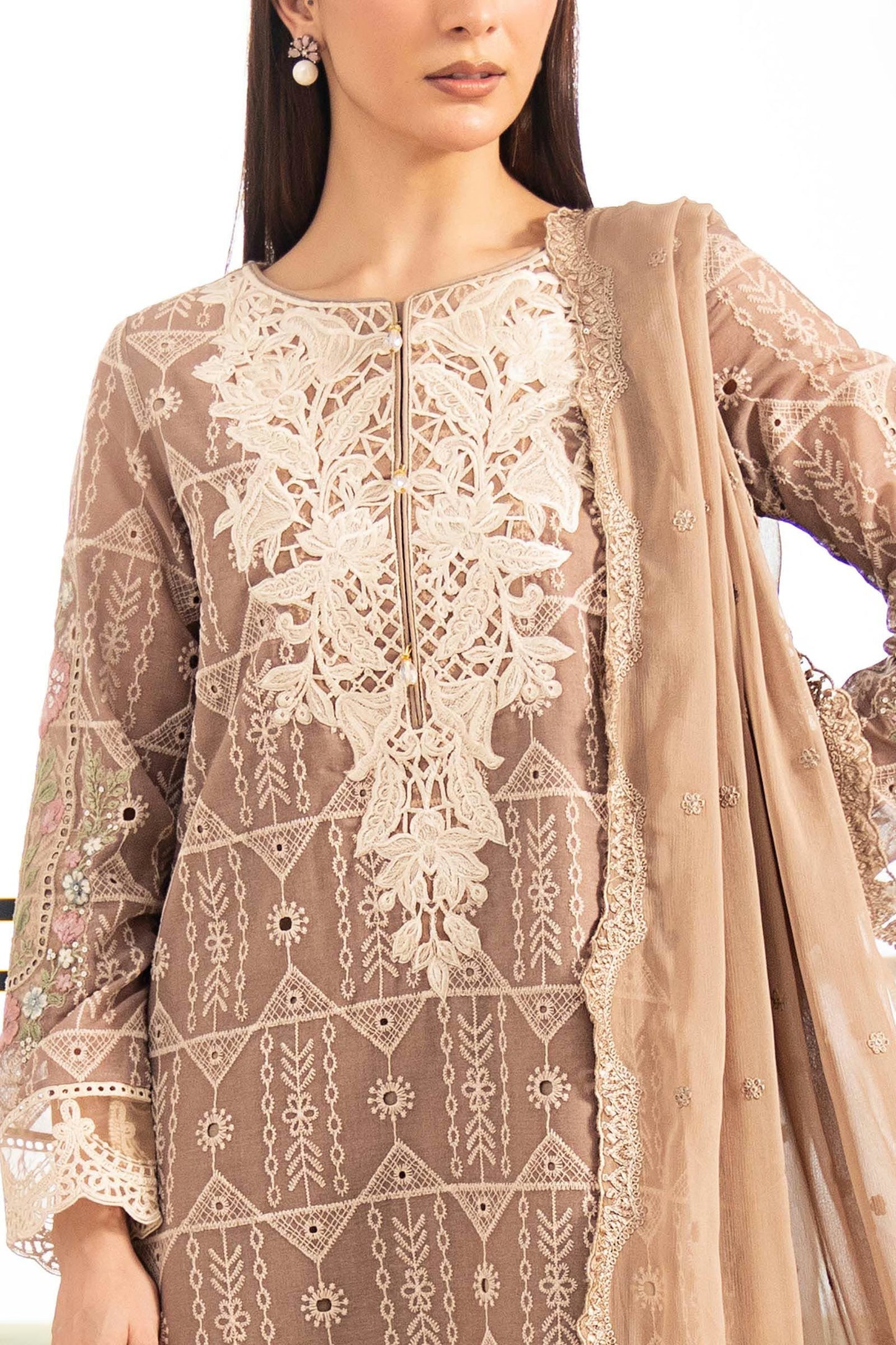 Maria.B Desi Summer Pie '26 - 3 Piece Embroidered Lawn Suit | Dwa2680-esm-cof