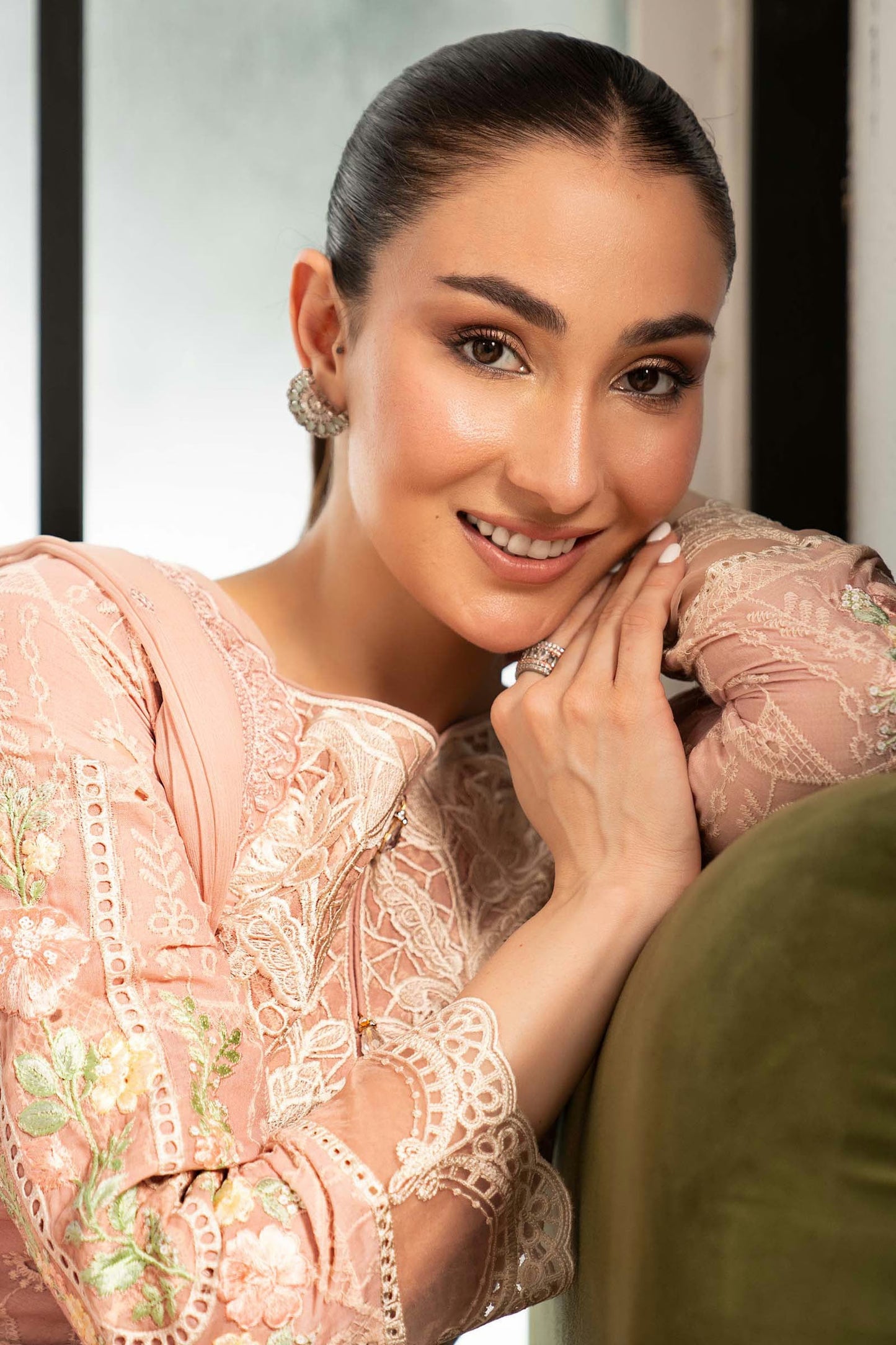 Maria.B Desi Summer Pie '26 - 3 Piece Embroidered Lawn Suit | Dwa2680-esm-pnk
