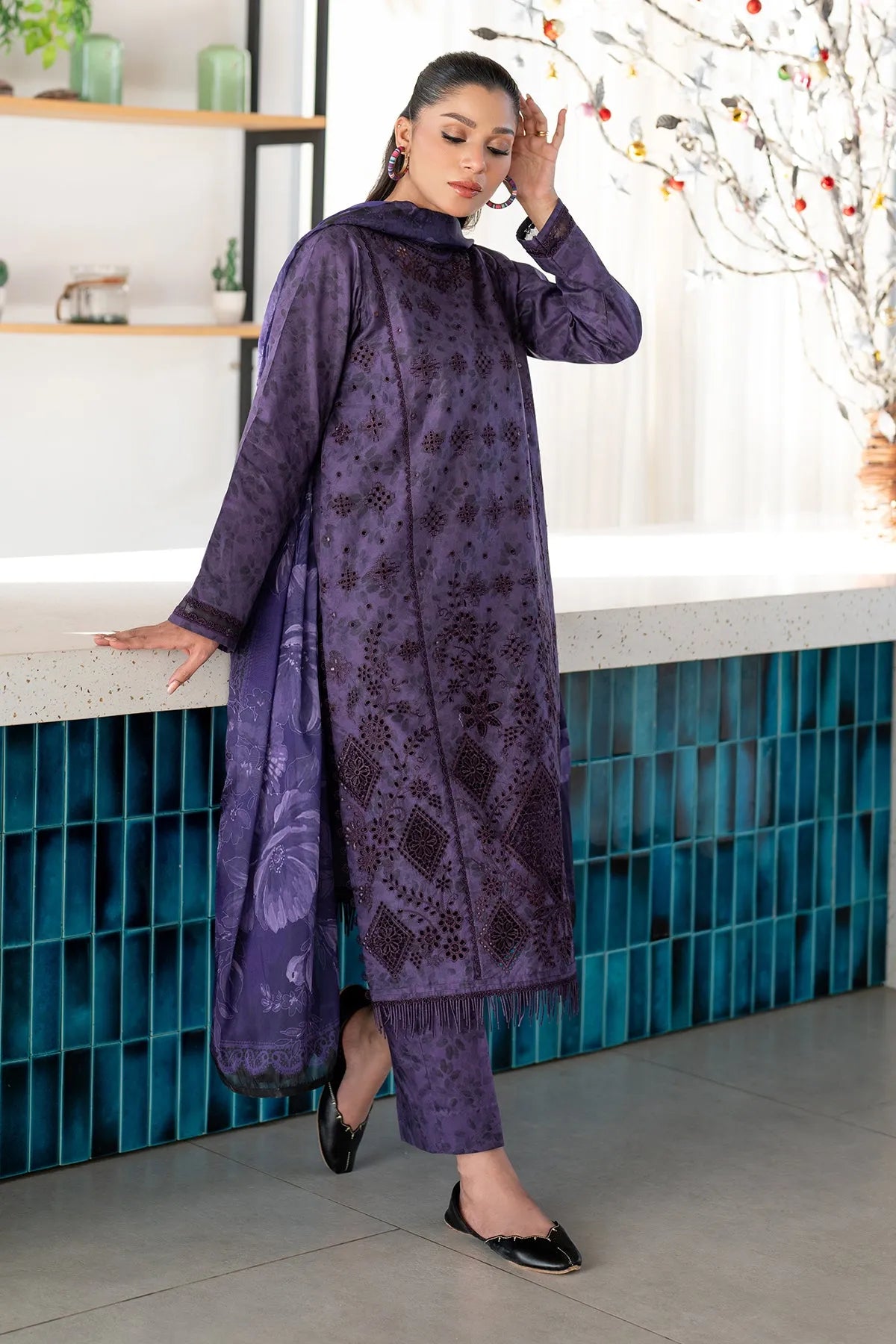 Baroque Summer RTW '26 - Embroidered Lawn F-4096