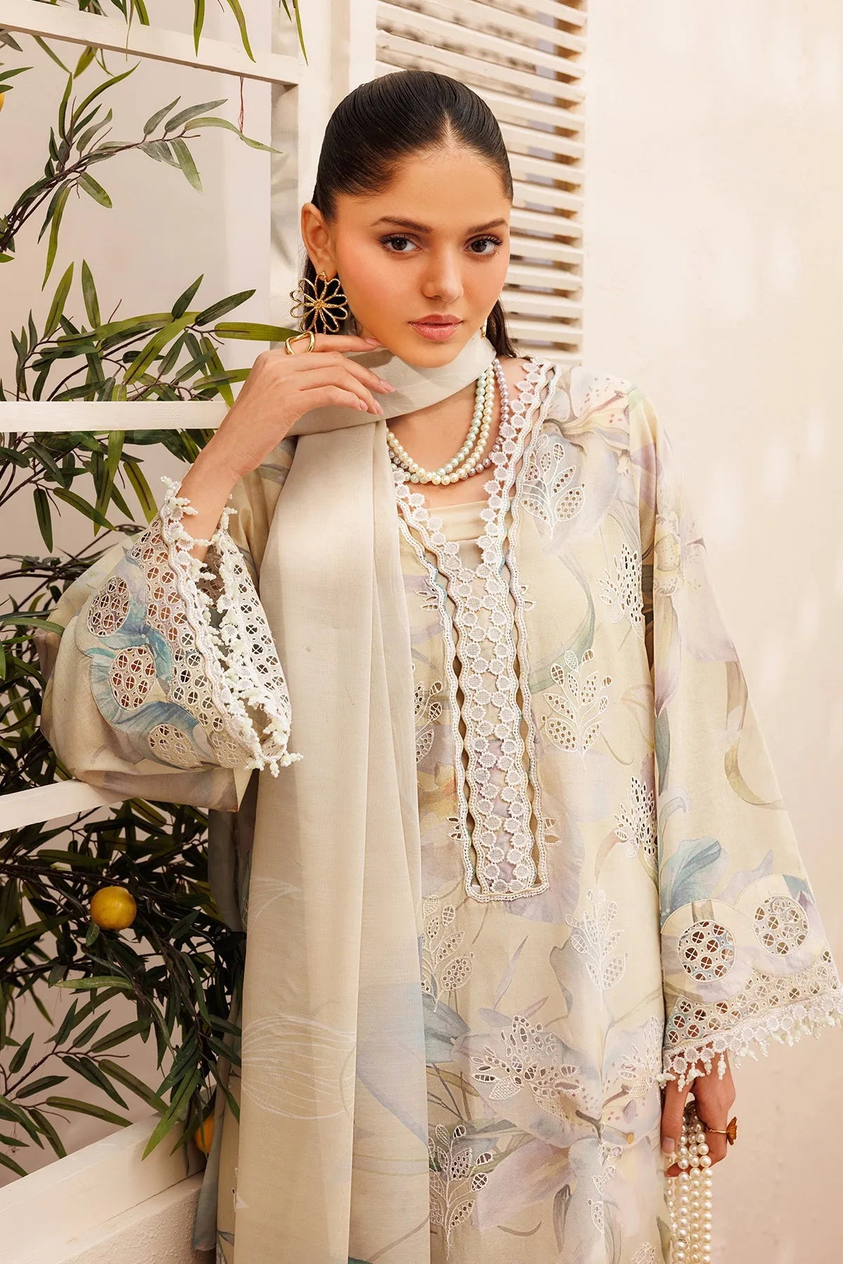 Baroque Summer RTW '26 - Embroidered Lawn F-4396
