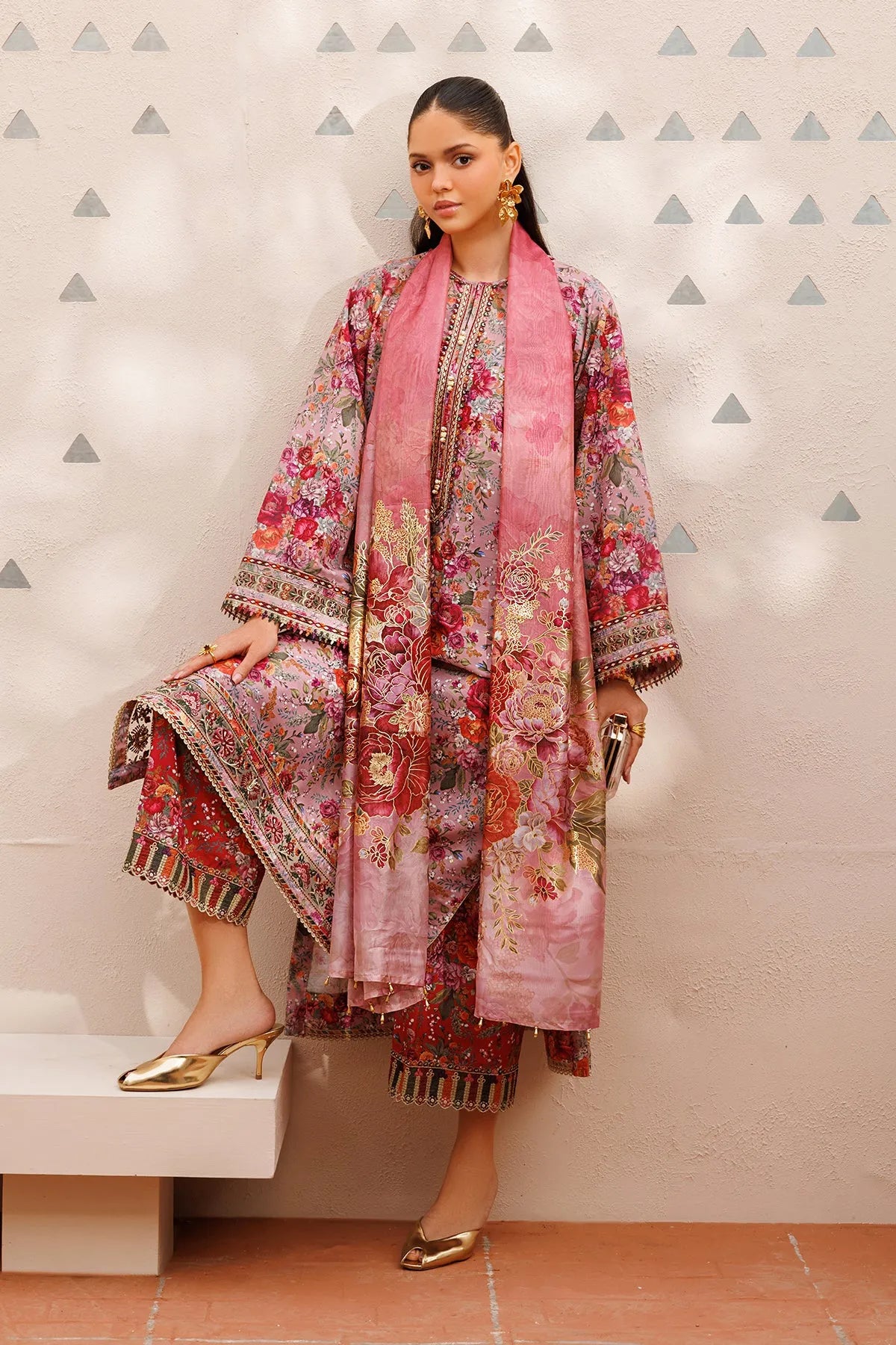 Baroque Summer RTW '26 - Embroidered Lawn F-4398