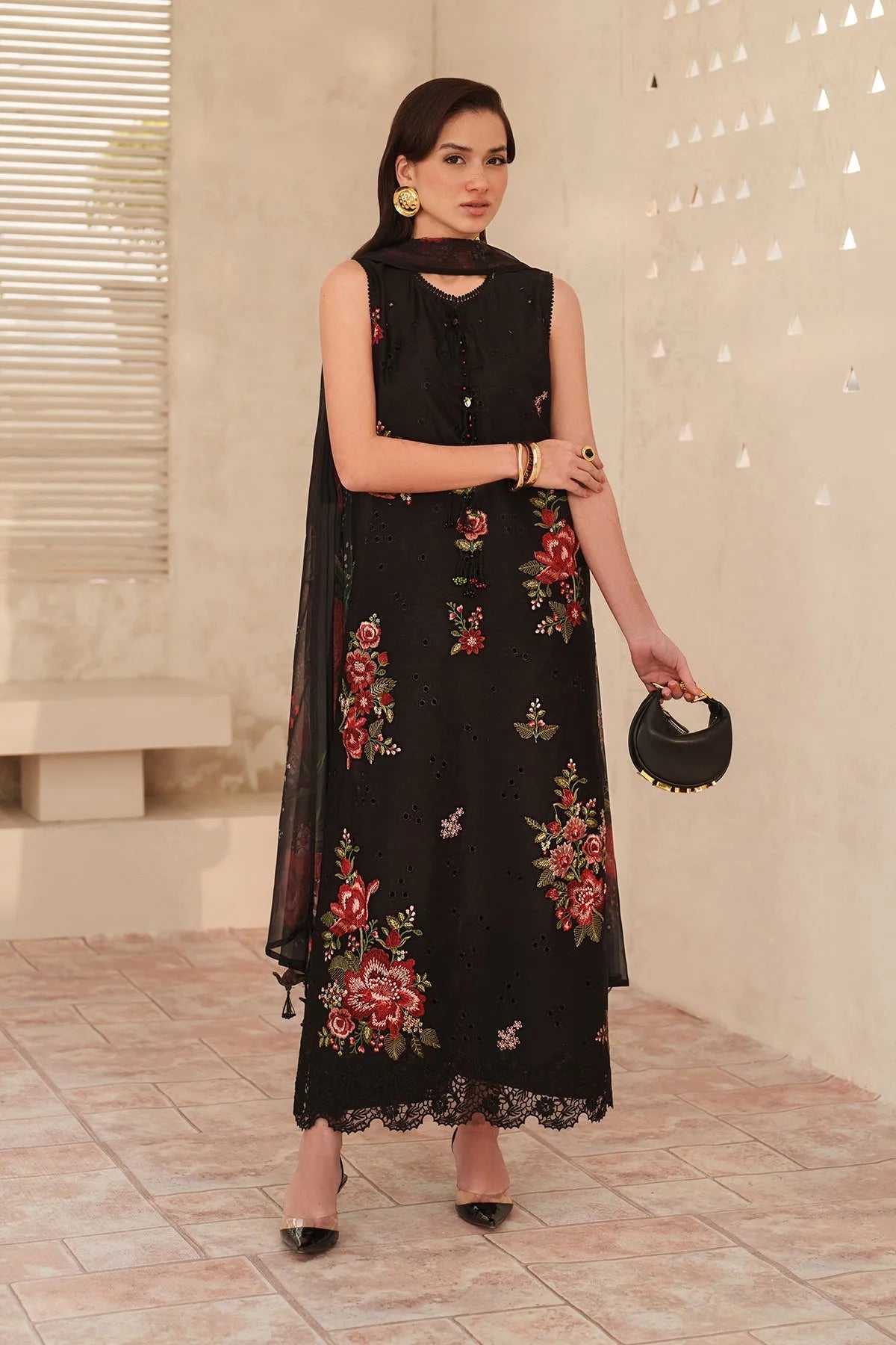 Baroque Summer RTW '26 - Embroidered Lawn F-4399