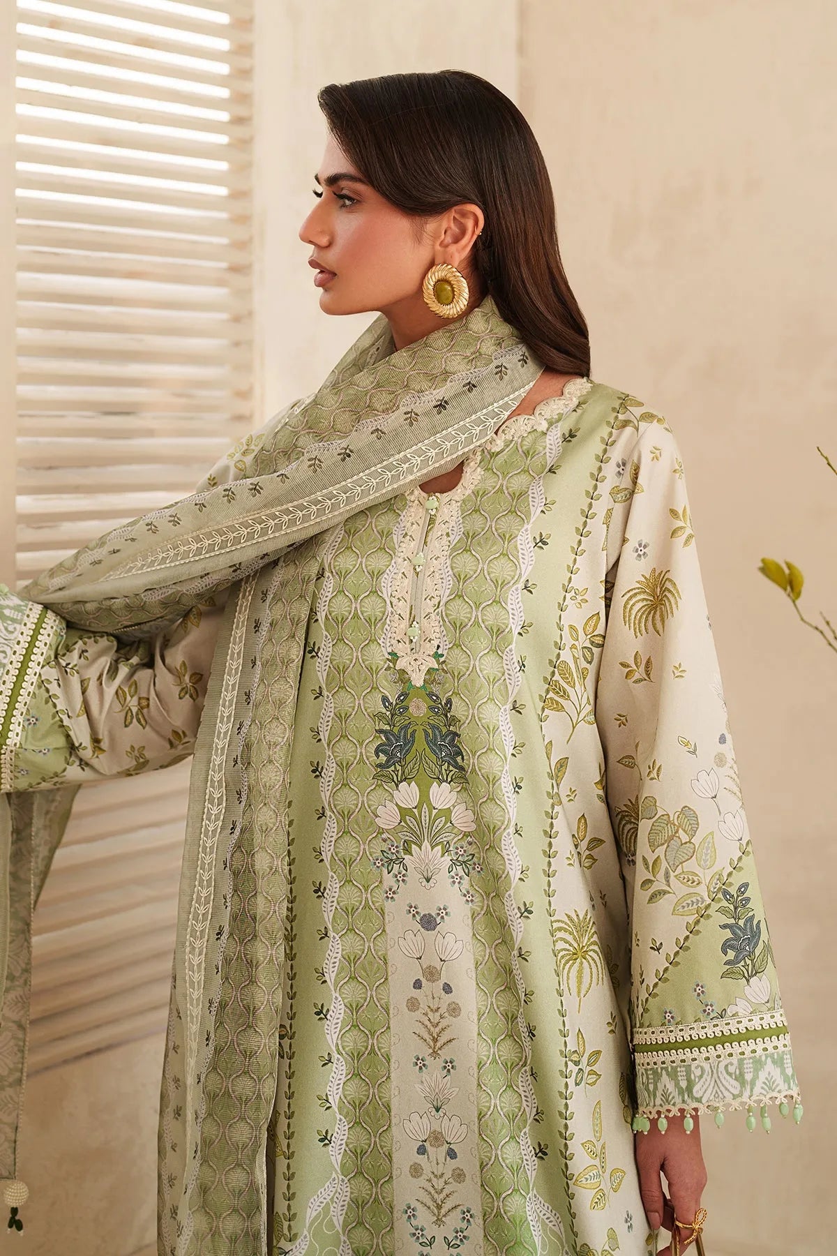 Baroque Summer RTW '26 - Embroidered Lawn F-4406