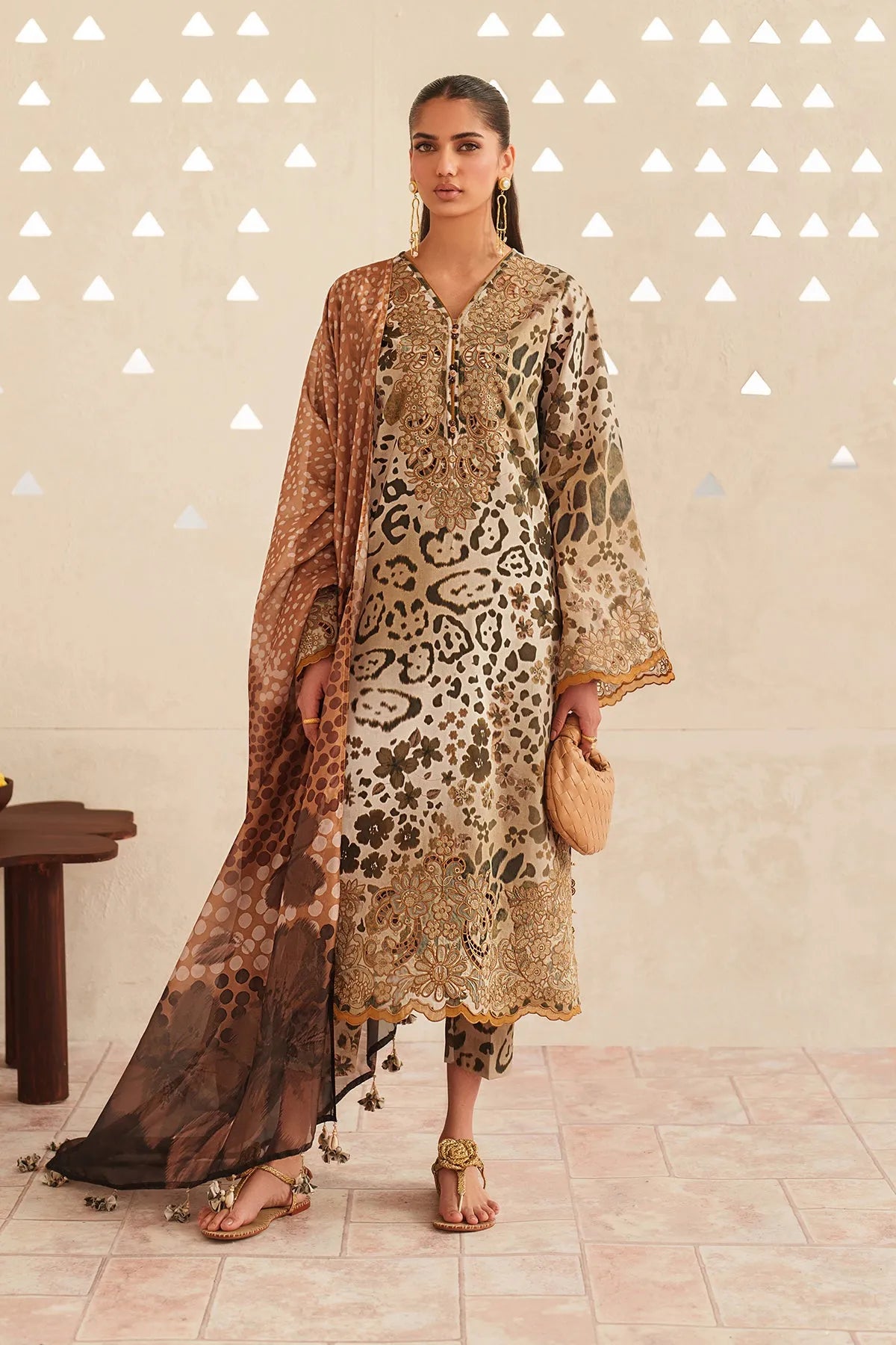 Baroque Summer RTW '26 - Embroidered Lawn F-4408