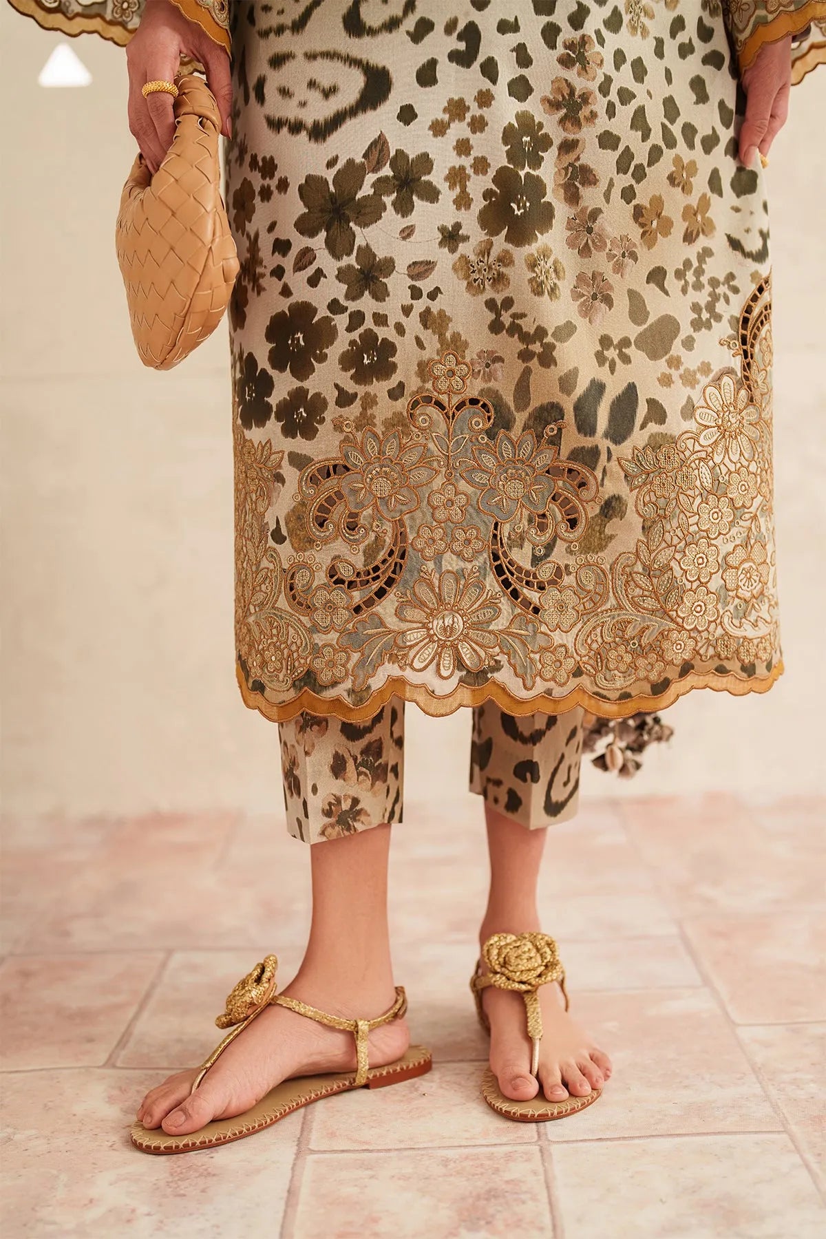 Baroque Summer RTW '26 - Embroidered Lawn F-4408