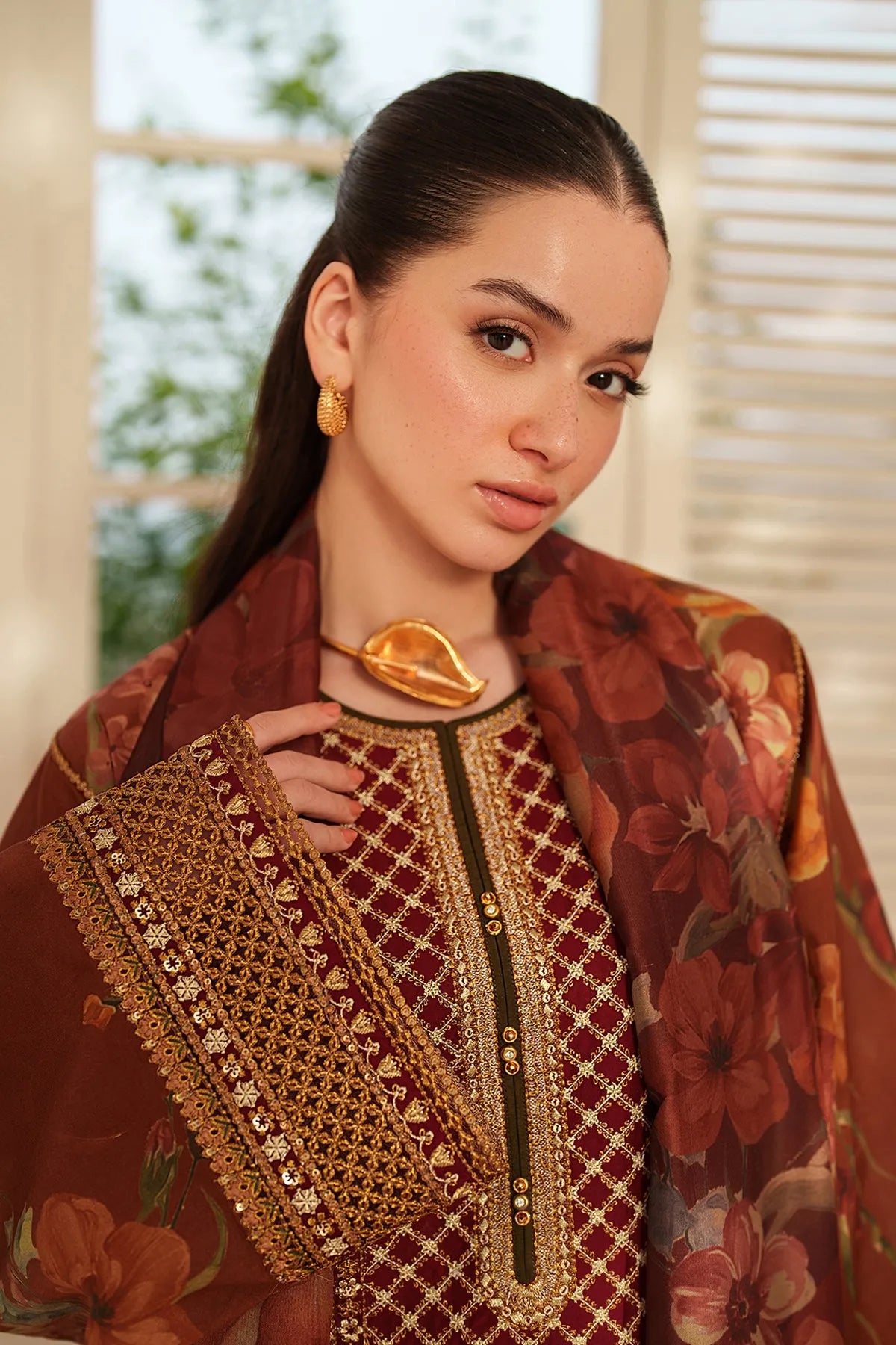 Baroque Summer RTW '26 - Embroidered Lawn F-4409