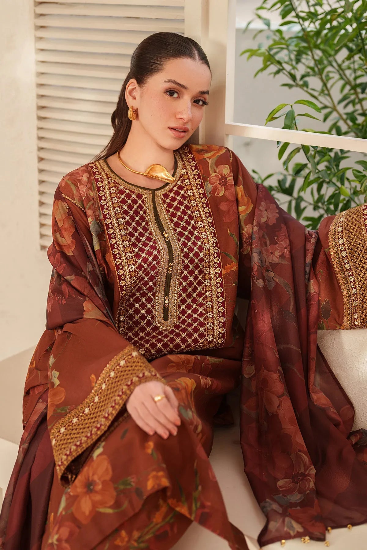 Baroque Summer RTW '26 - Embroidered Lawn F-4409