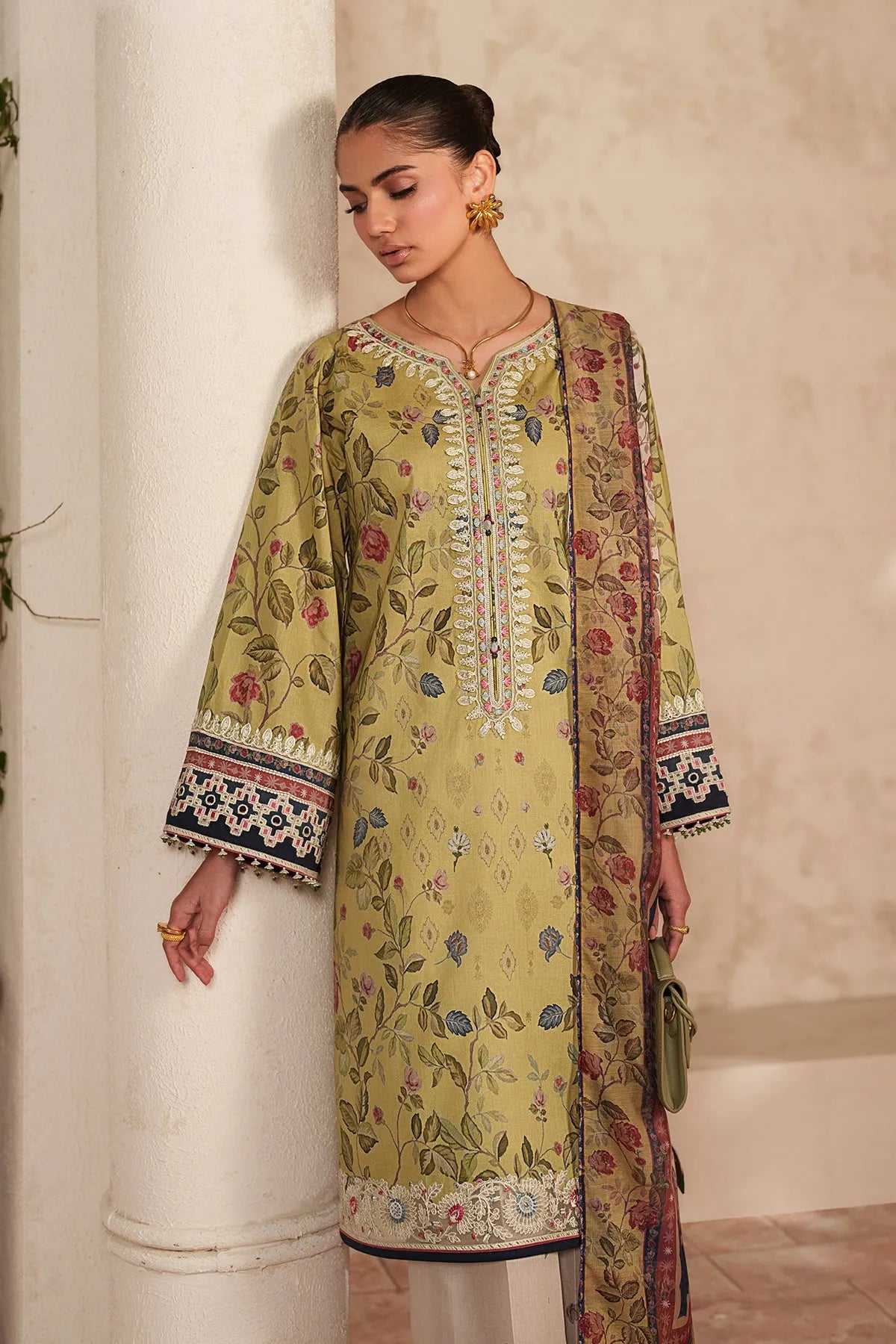 Baroque Summer RTW '26 - Embroidered Lawn F-4414