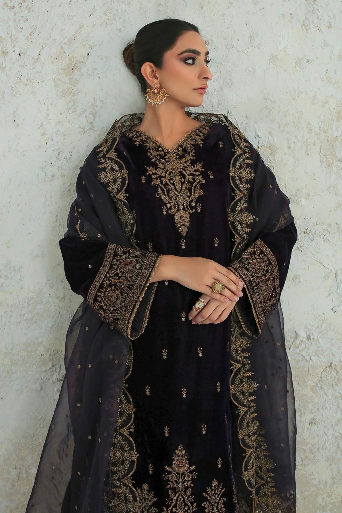Baroque Unstitched Velvet '26 - EMBROIDERED VELVET F-239