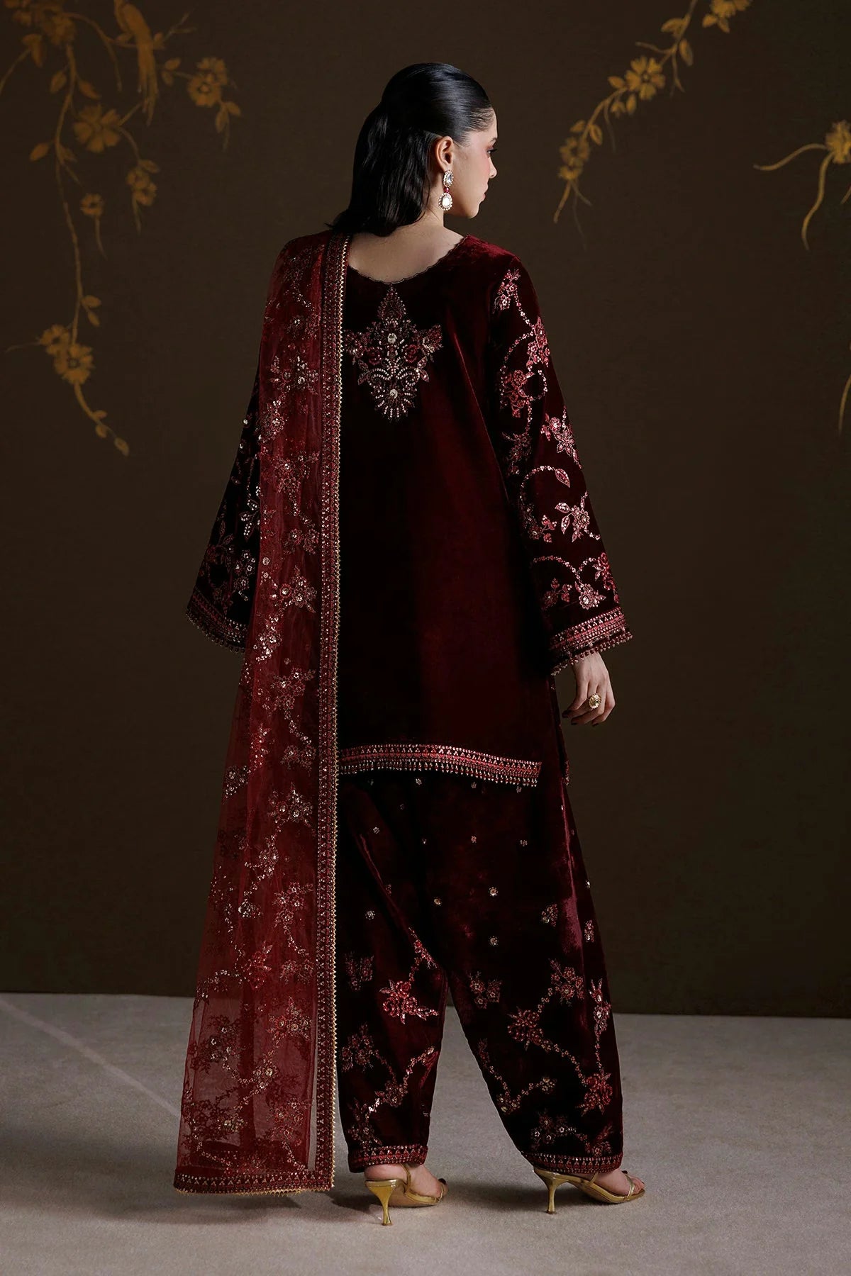 Baroque Unstitched Velvet '26 - EMBROIDERED VELVET F-4550
