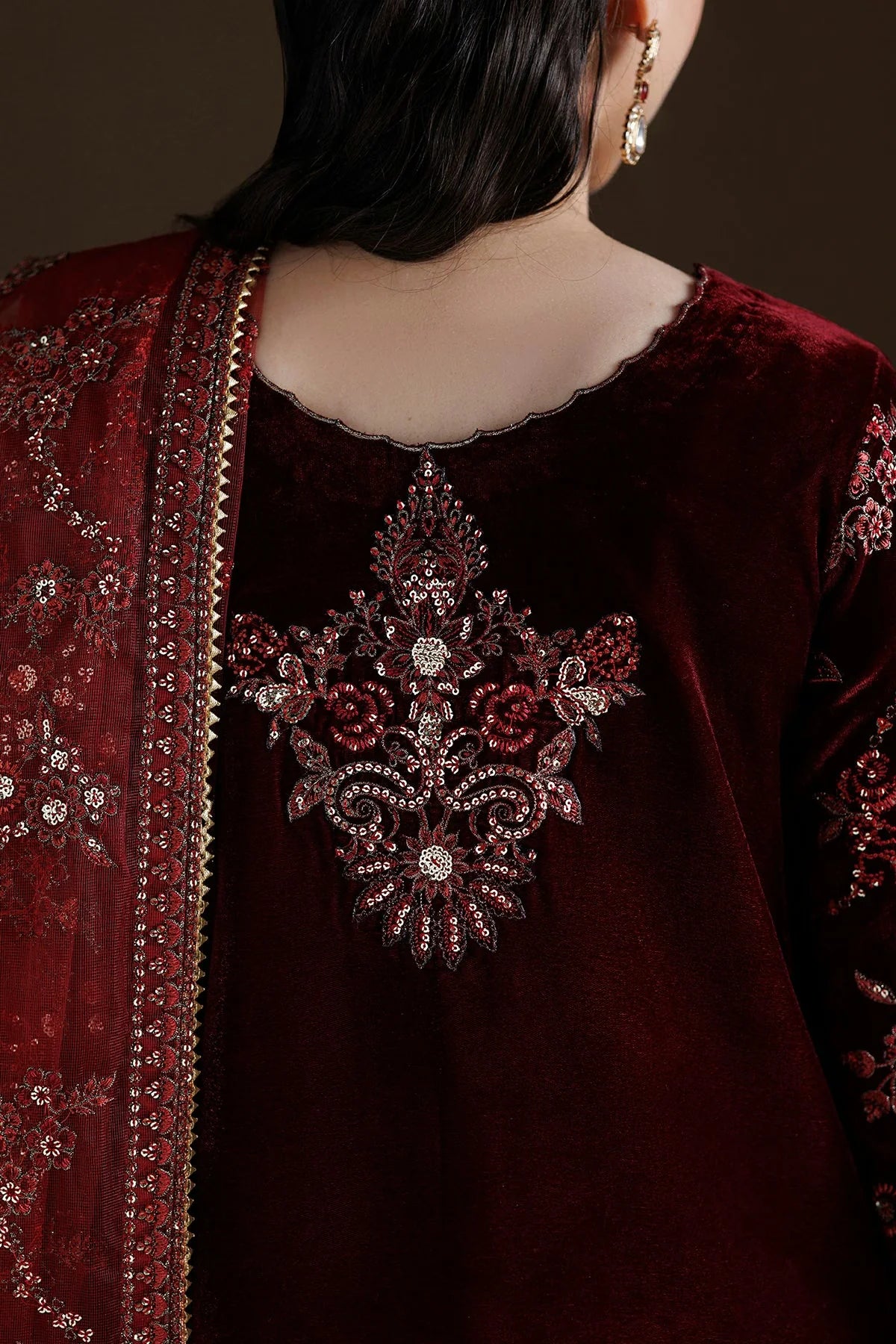 Baroque Unstitched Velvet '26 - EMBROIDERED VELVET F-4550