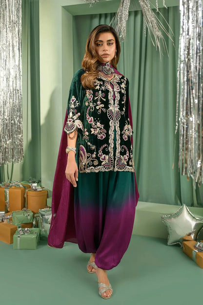 Flairs Studio Lustre The Velvet Glow '26 - Emerald Eclair