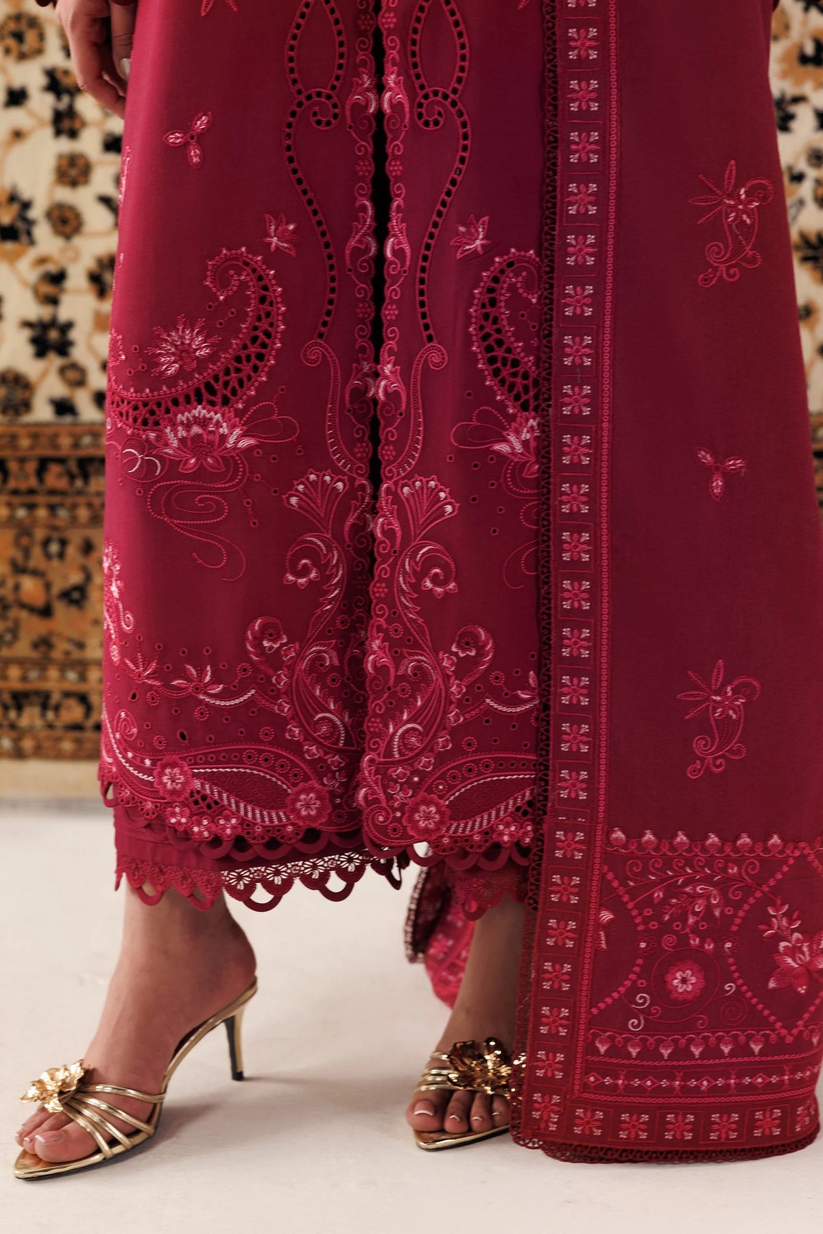 QLW-02 ALEENA Qalamkar - Qline Linen '26