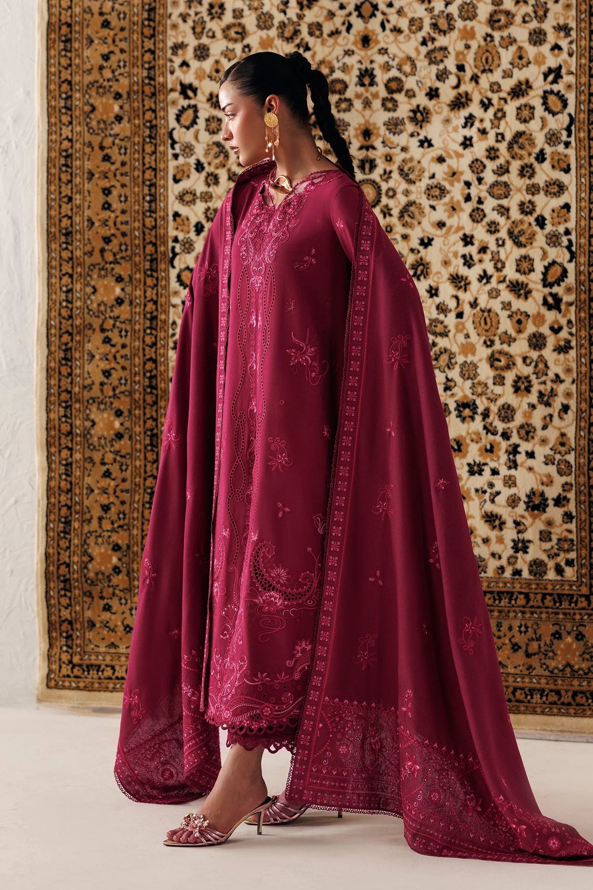 QLW-02 ALEENA Qalamkar - Qline Linen '26