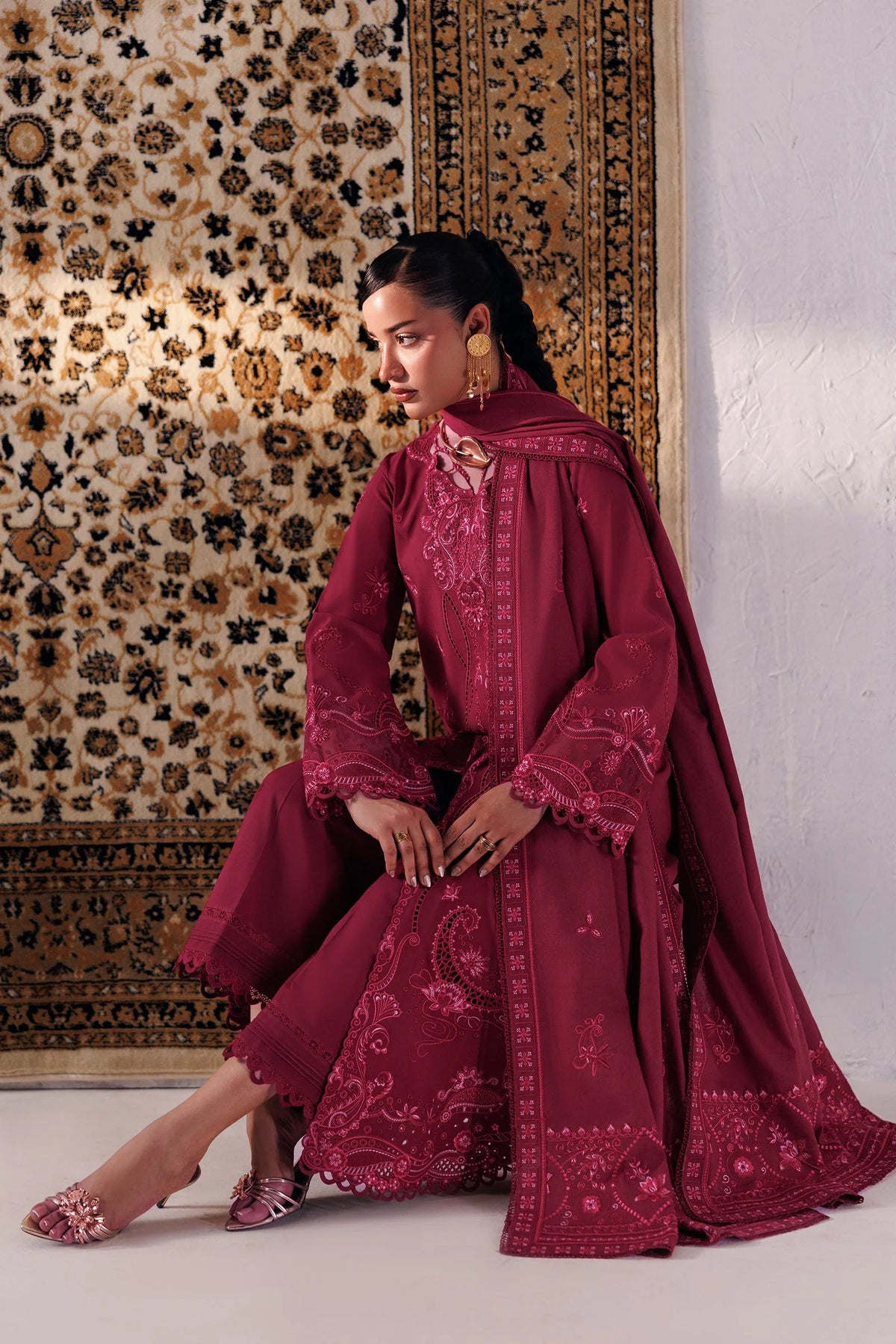 QLW-02 ALEENA Qalamkar - Qline Linen '26