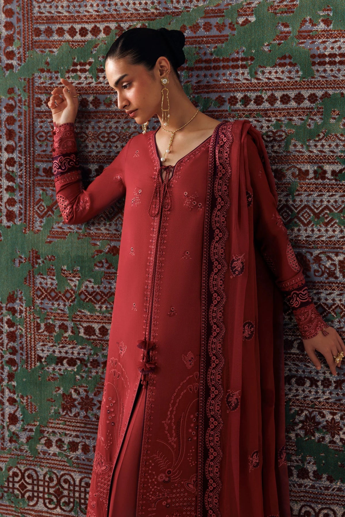 QLW-03 ZAIRA Qalamkar - Qline Linen '26
