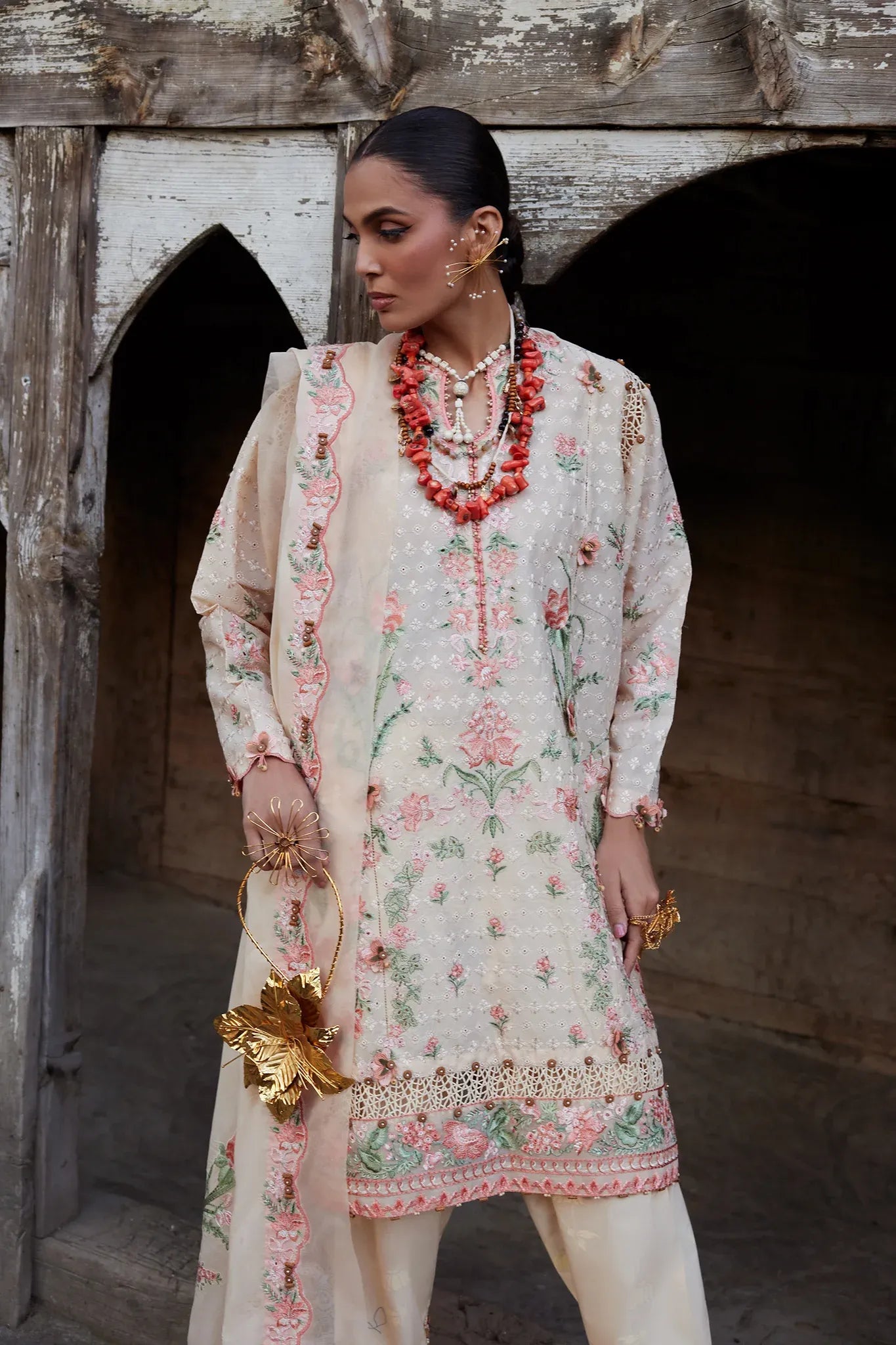 Elan Lawn '26 - Mehrvaan (EL26-10 A)