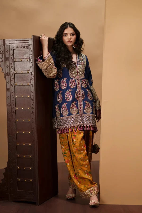 Ethnc Boutique Collection HS '26 - Embroidered Suit | E1224/104/620