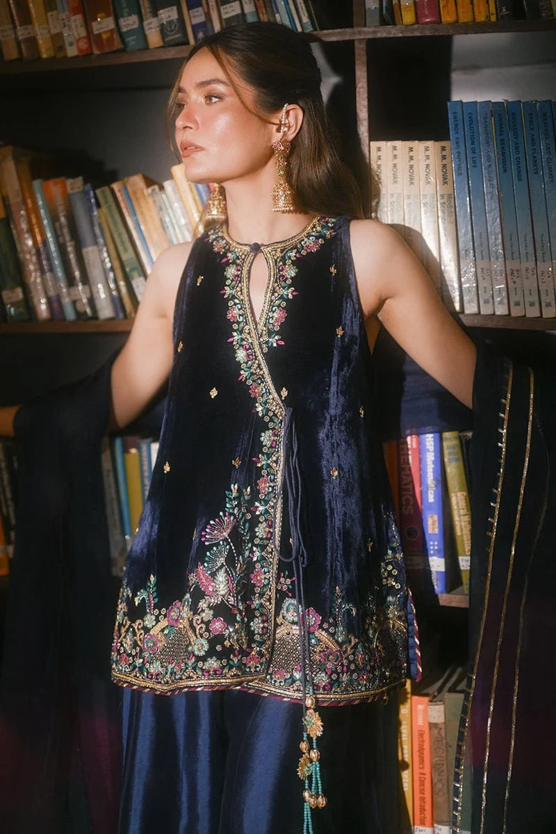 Ansab Jahangir Qissa Luxury Velvets '26 - Raaz Angarkha And Dupatta
