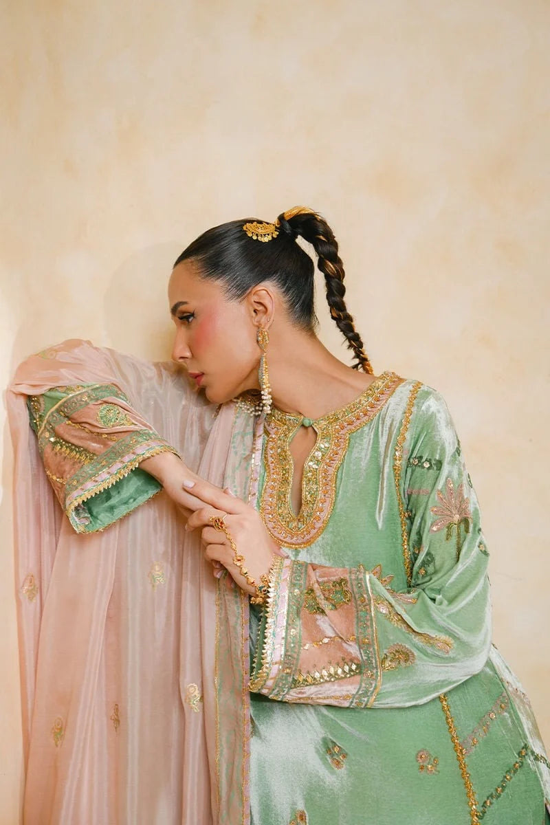 Ansab Jahangir Qissa Luxury Velvets '26 - Sana Shirt And Dupatta