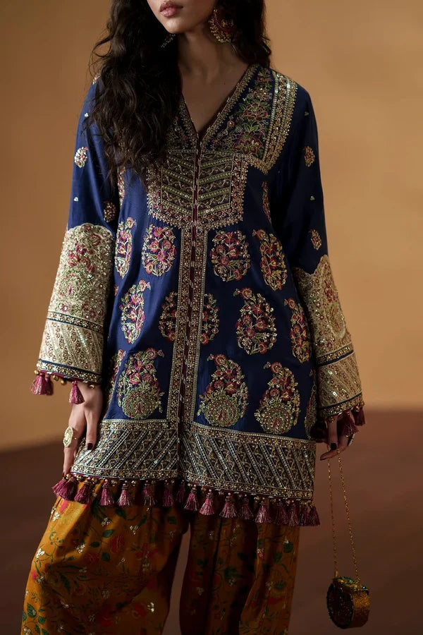 Ethnc Boutique Collection HS '26 - Embroidered Suit | E1224/104/620