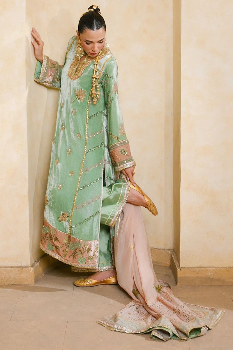 Ansab Jahangir Qissa Luxury Velvets '26 - Sana Shirt And Dupatta