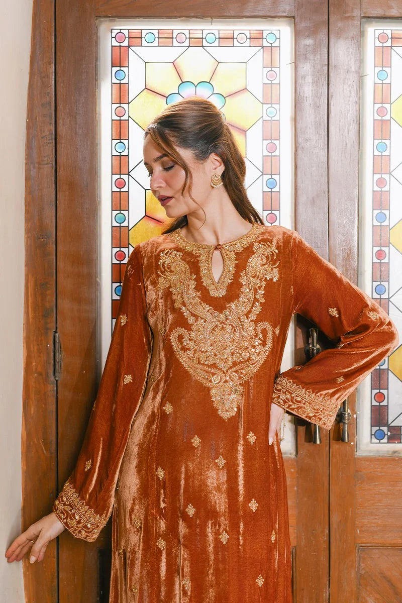 Ansab Jahangir Qissa Luxury Velvets '26 - Gulnoor Kaftan