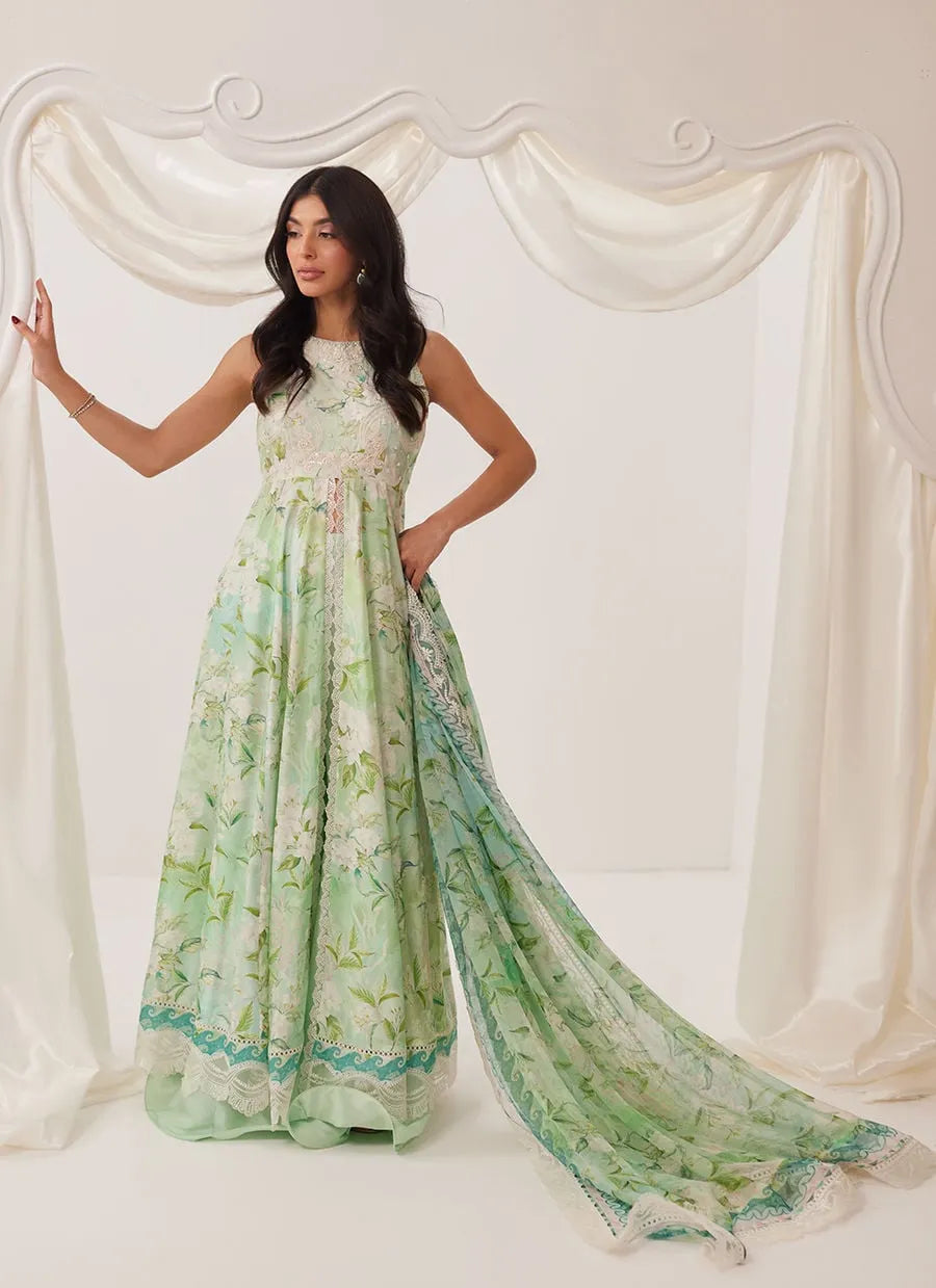 Farah Talib Aziz Ramadan Eid Frou Frou '26 - Serenelle