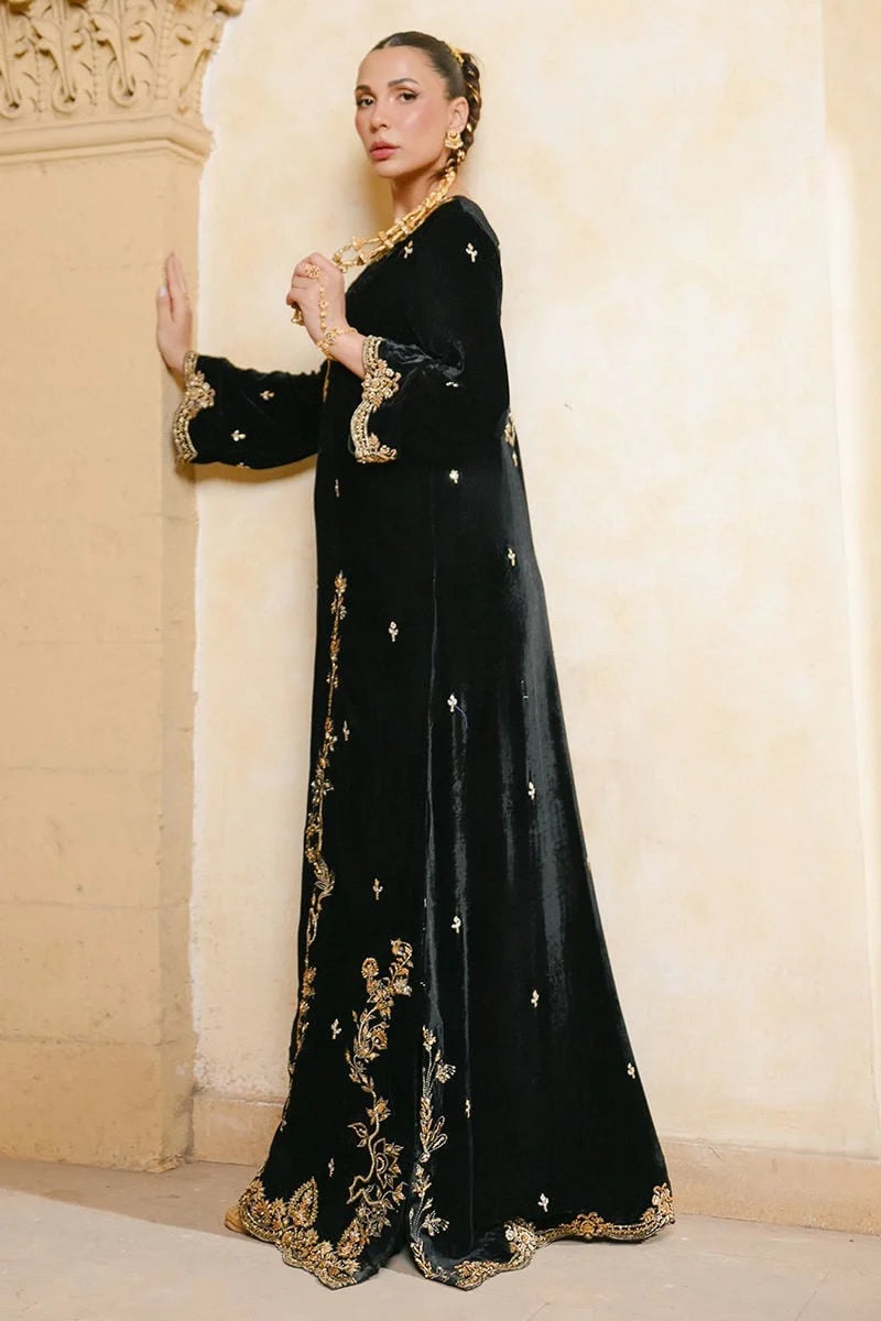 Ansab Jahangir Qissa Luxury Velvets '26 - Khumar Kaftan