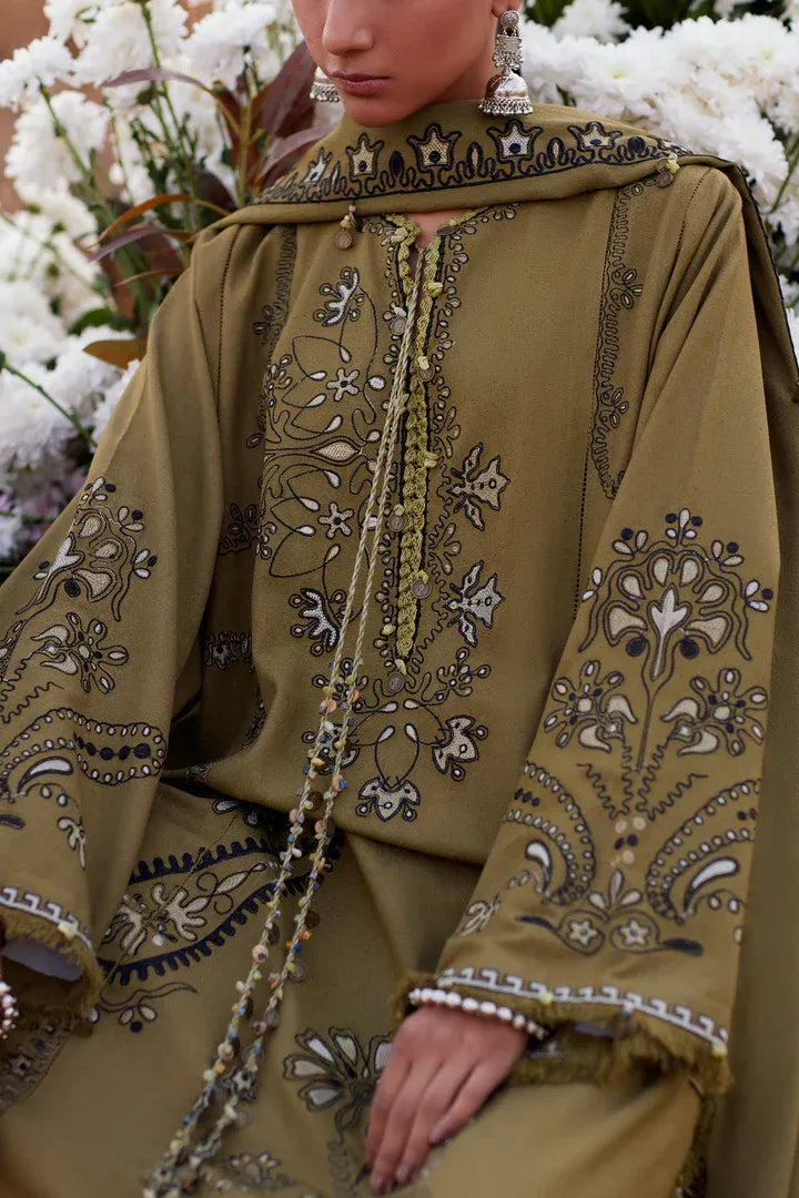 Zaha Winter '25 - Nayra (ZW25-07)