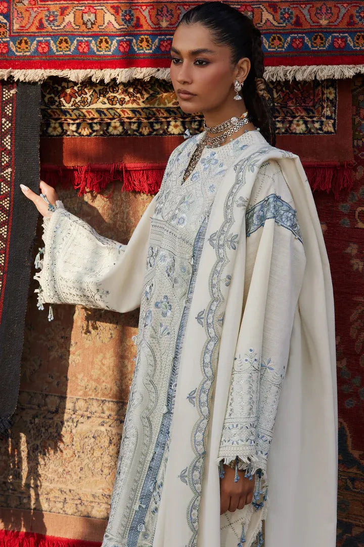 Zaha Winter '25 - Leila (ZW25-02)