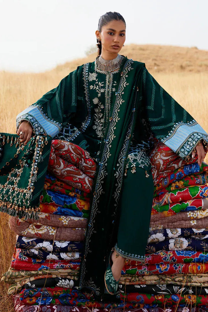 Zaha Winter '25 - Yasmin (ZW25-09)